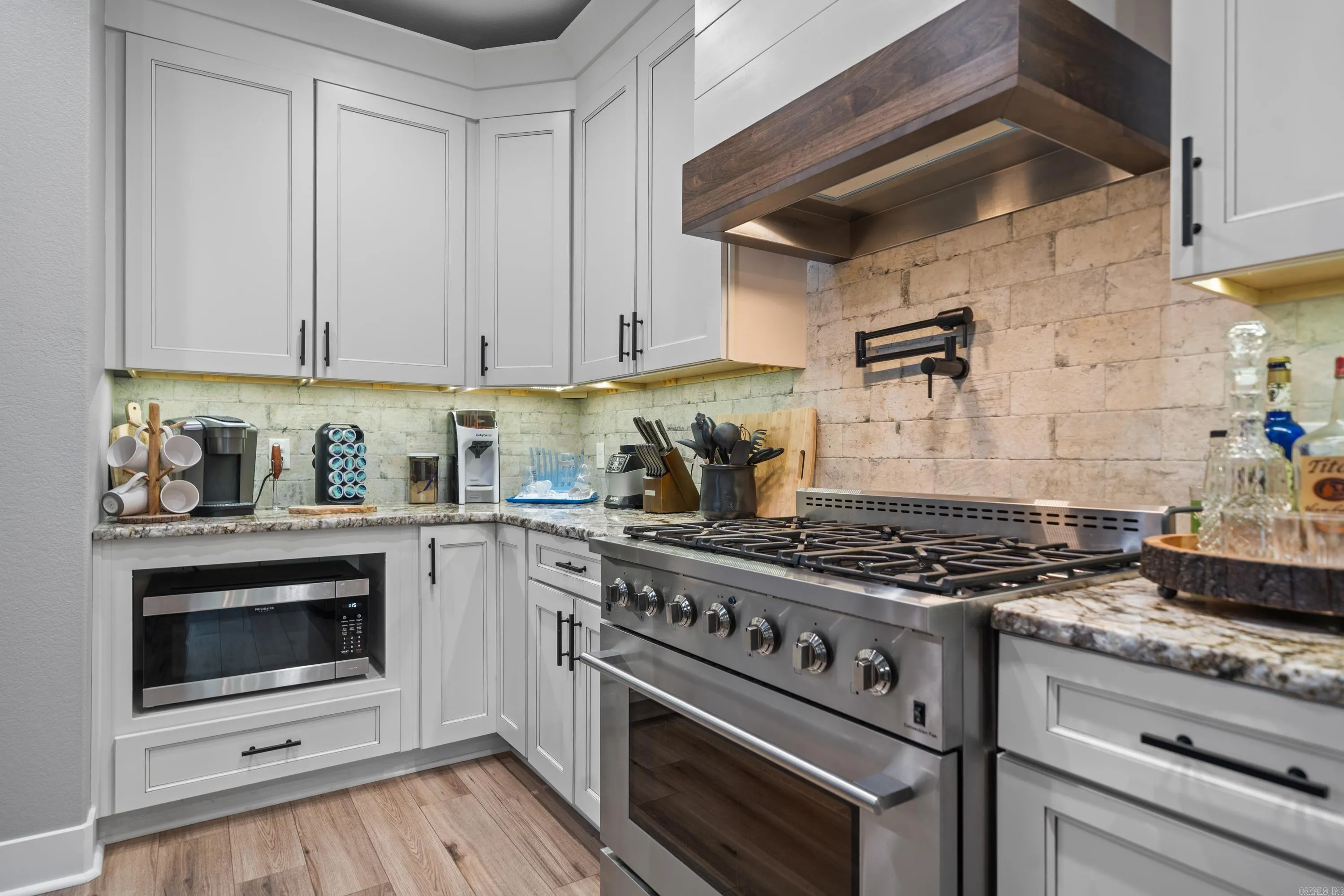 Property at 117  Coneflower ct - Image 13