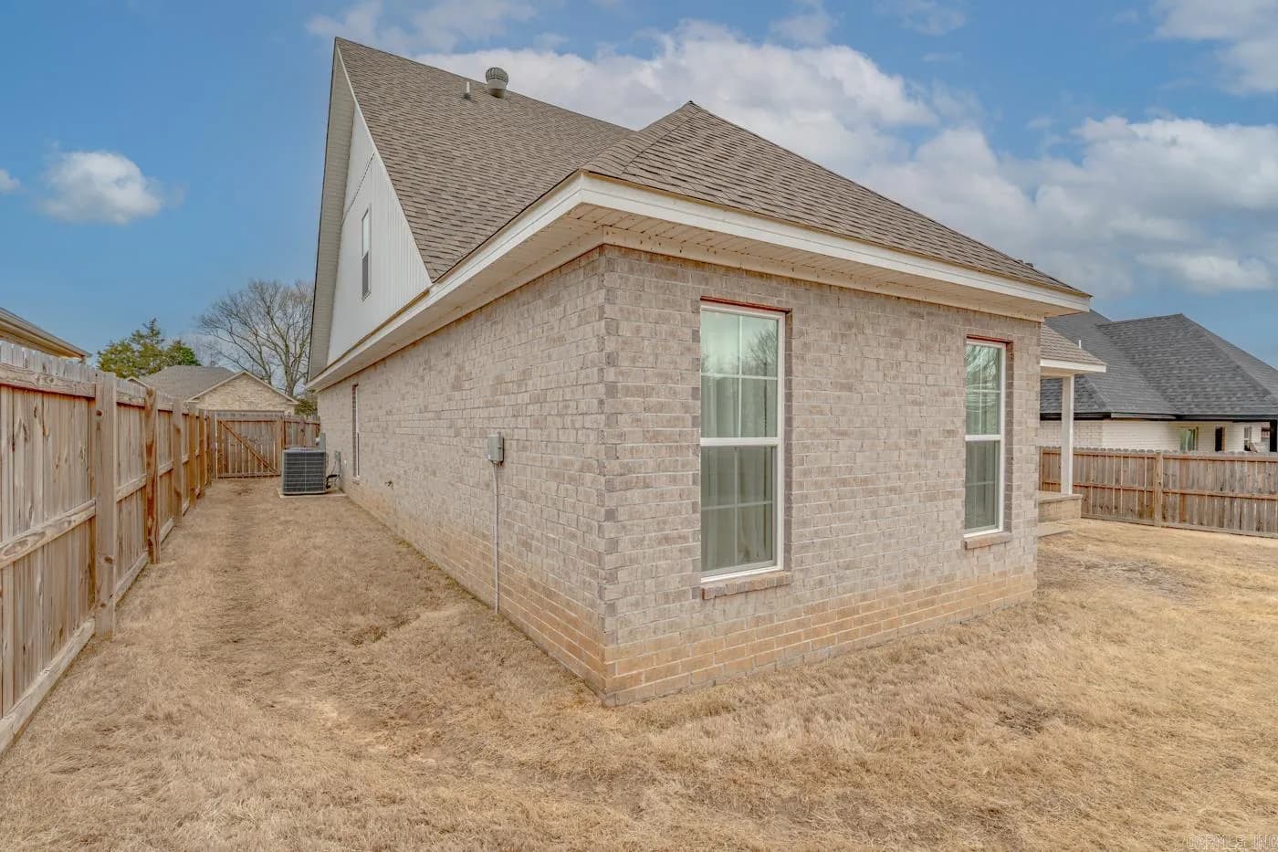 Property at 4725  Edgemont dr - Image 35