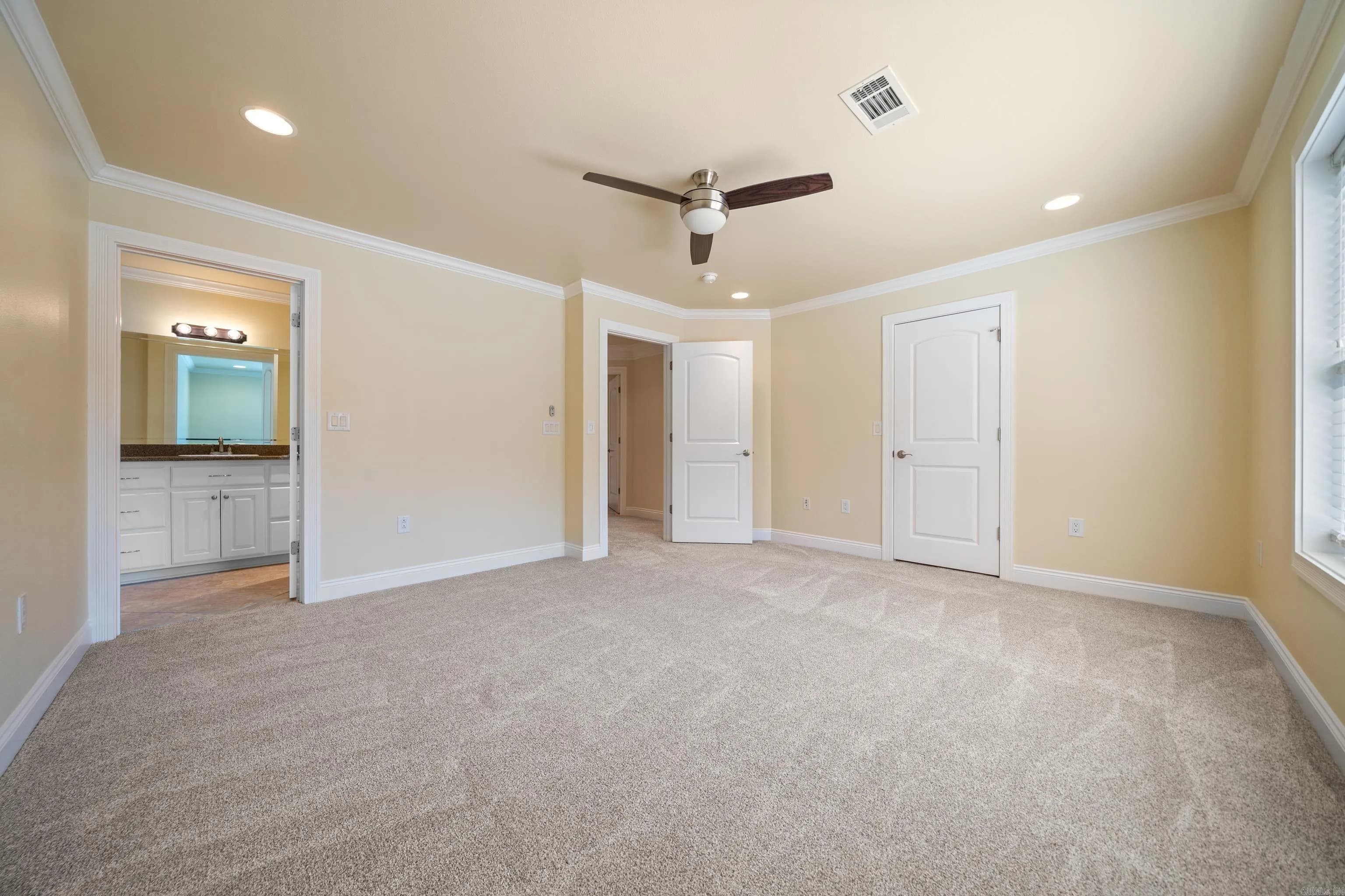Property at 142  Windamere - Image 24