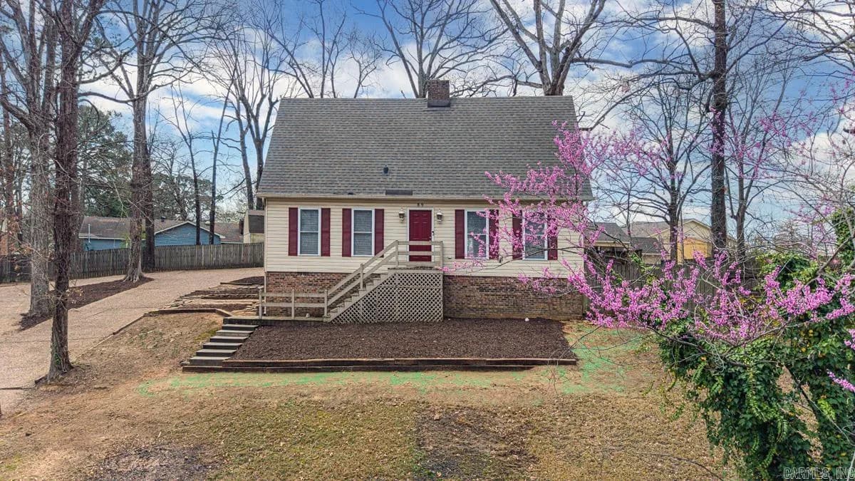Property at 89  Bame - Image 2
