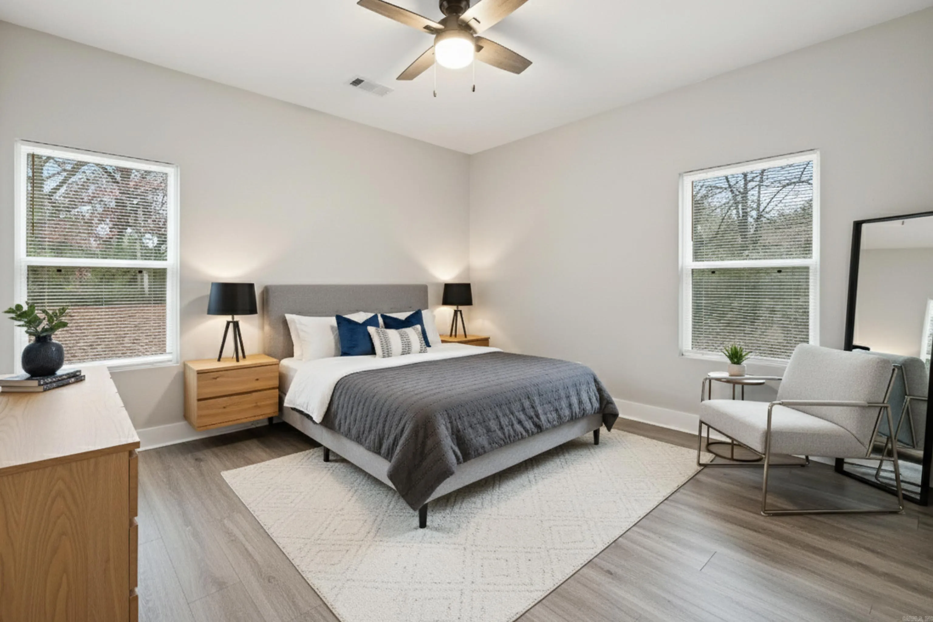 Property at 1108  Ike - Image 37