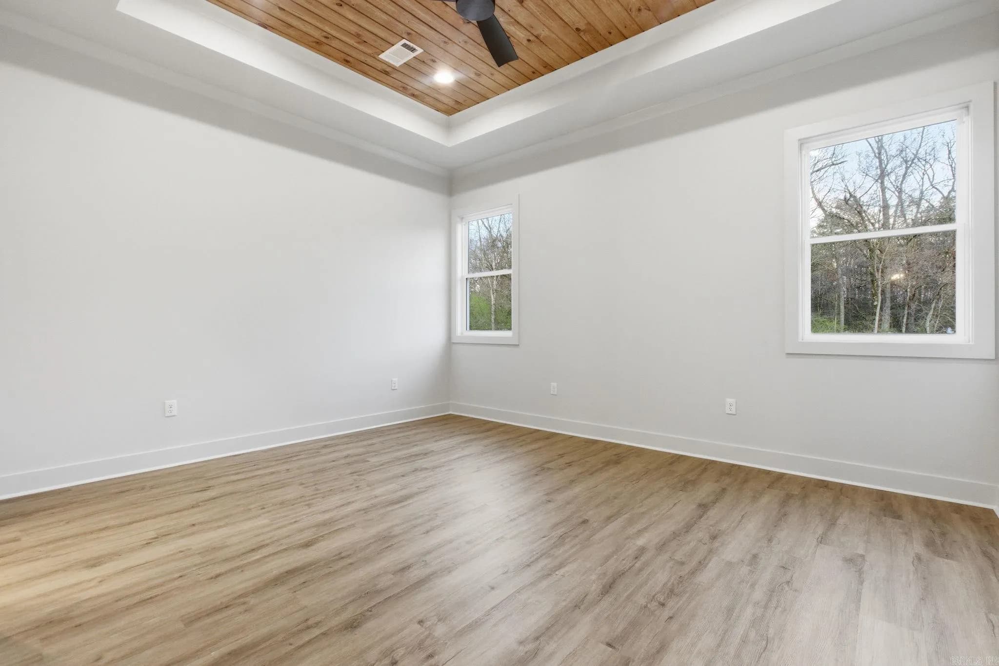 Property at 304  Edgewood - Image 23