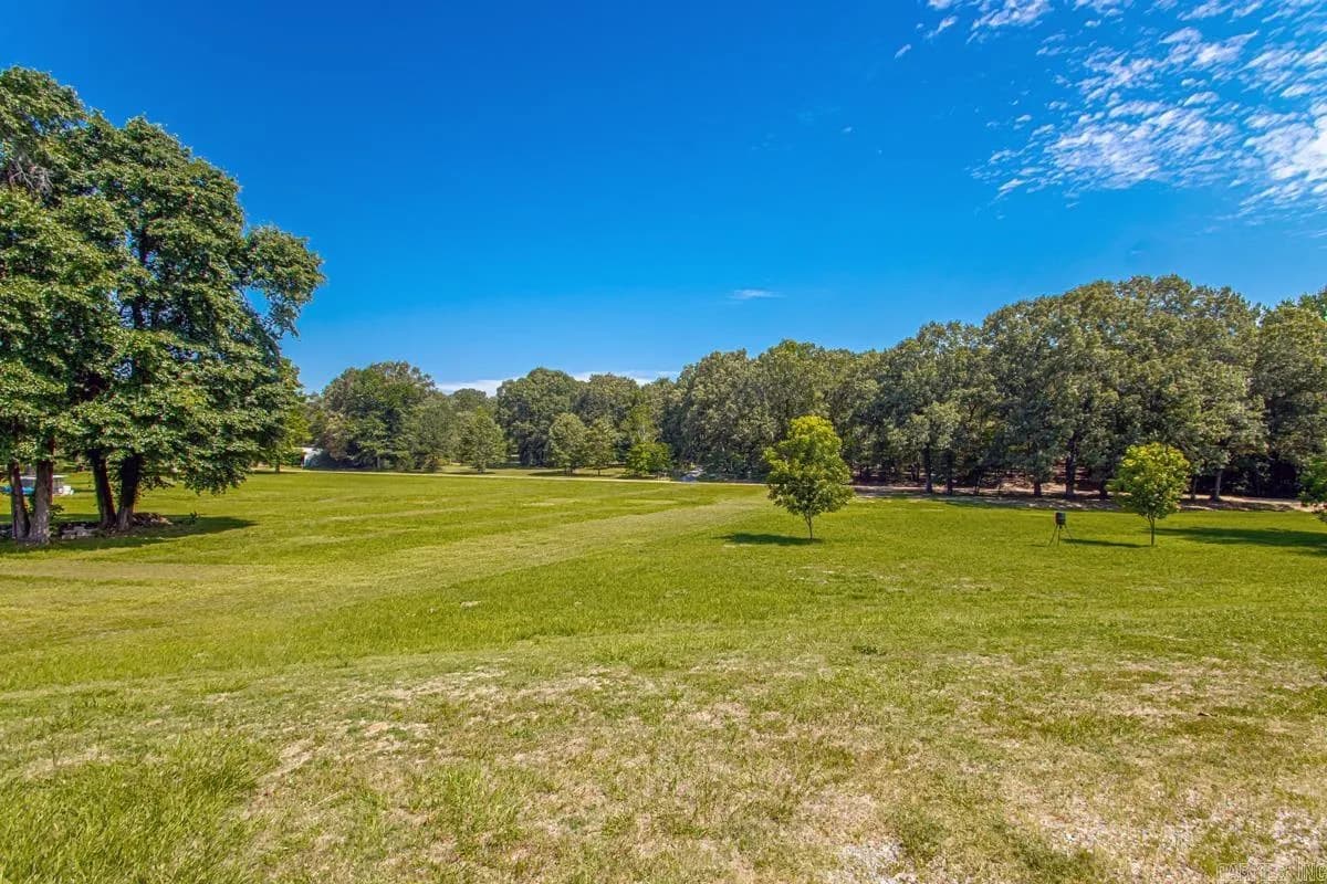Property at 21599  Pleasant - Image 4