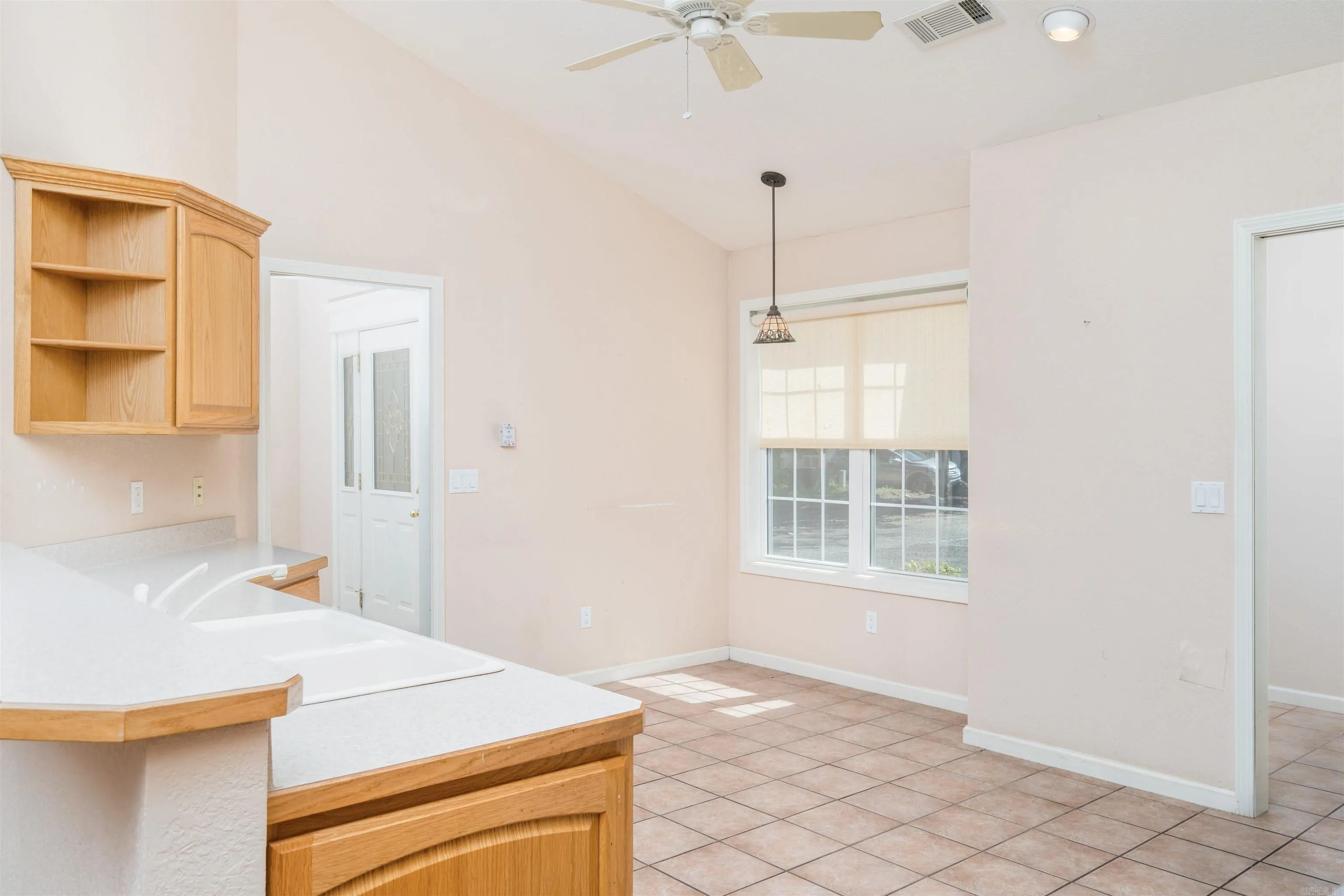 Property at 34  Sorpresa - Image 14