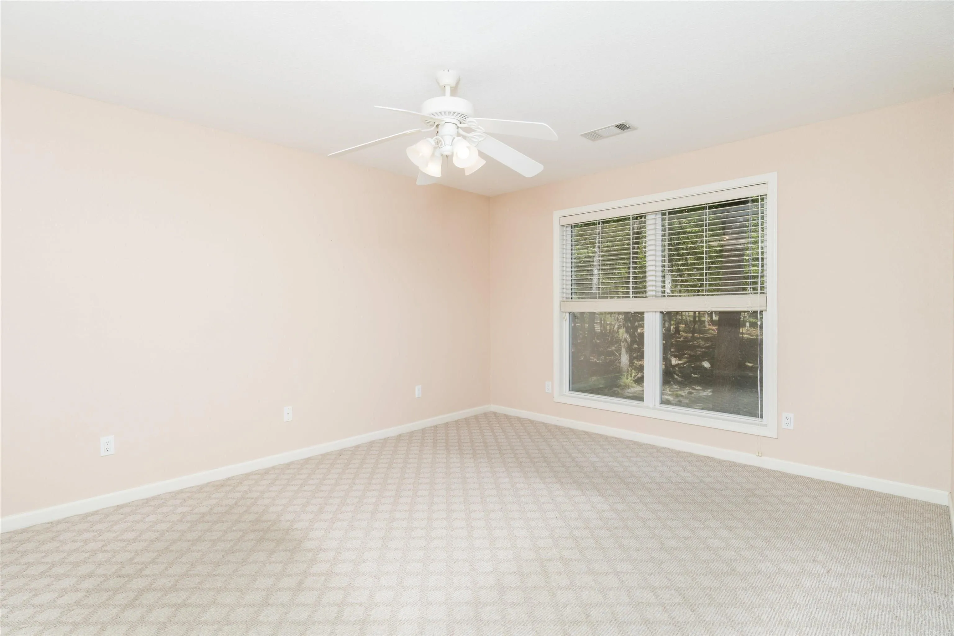 Property at 34  Sorpresa - Image 17