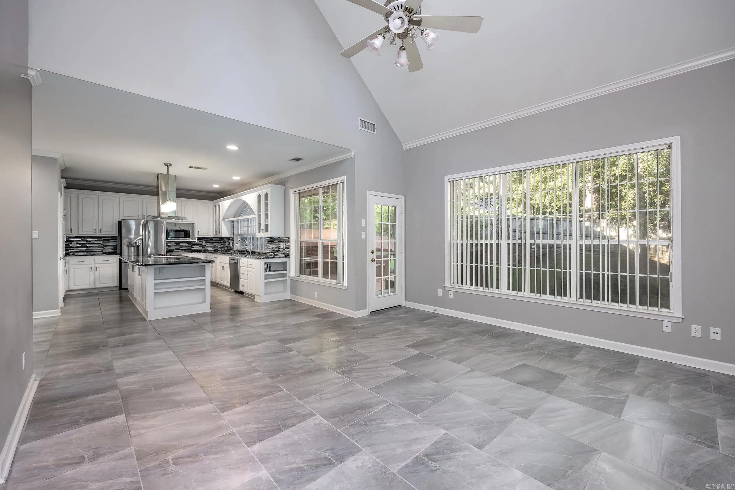 Property at 73  Valley estates - Image 25