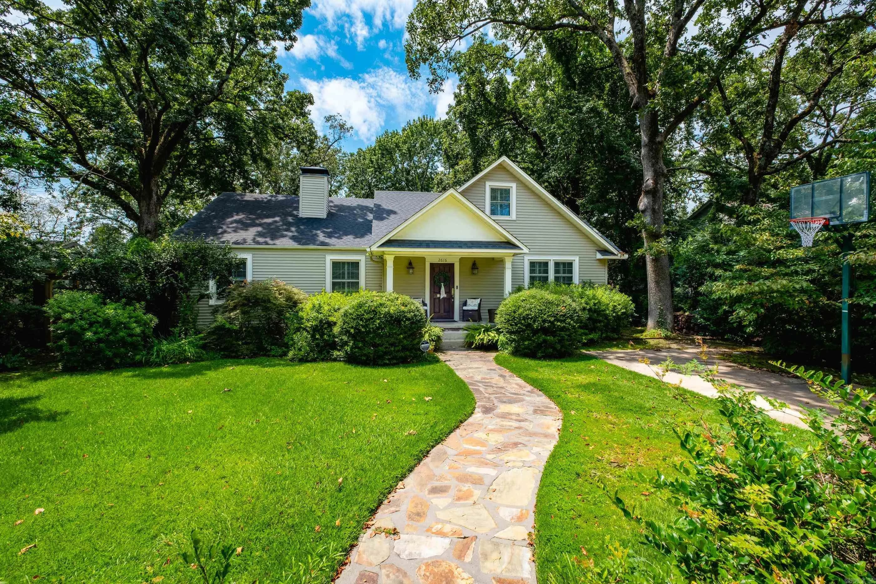 Property at 2616 N Grant - Image 45