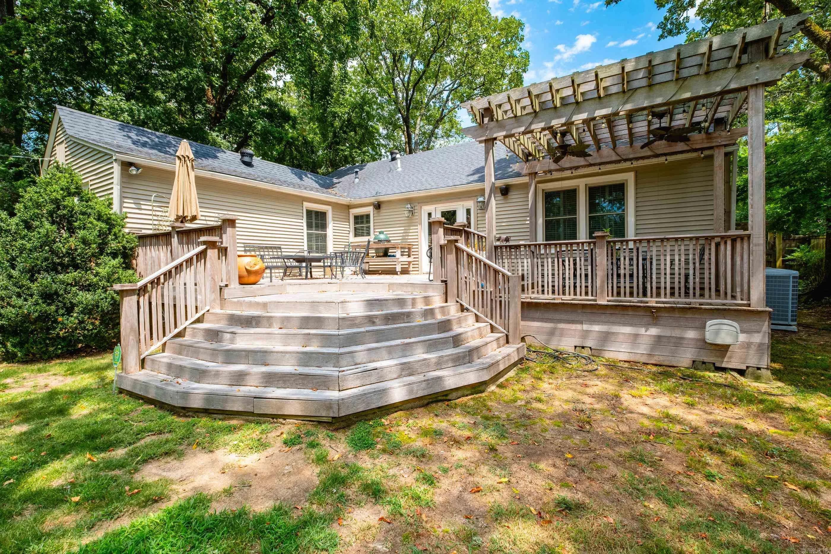 Property at 2616 N Grant - Image 40