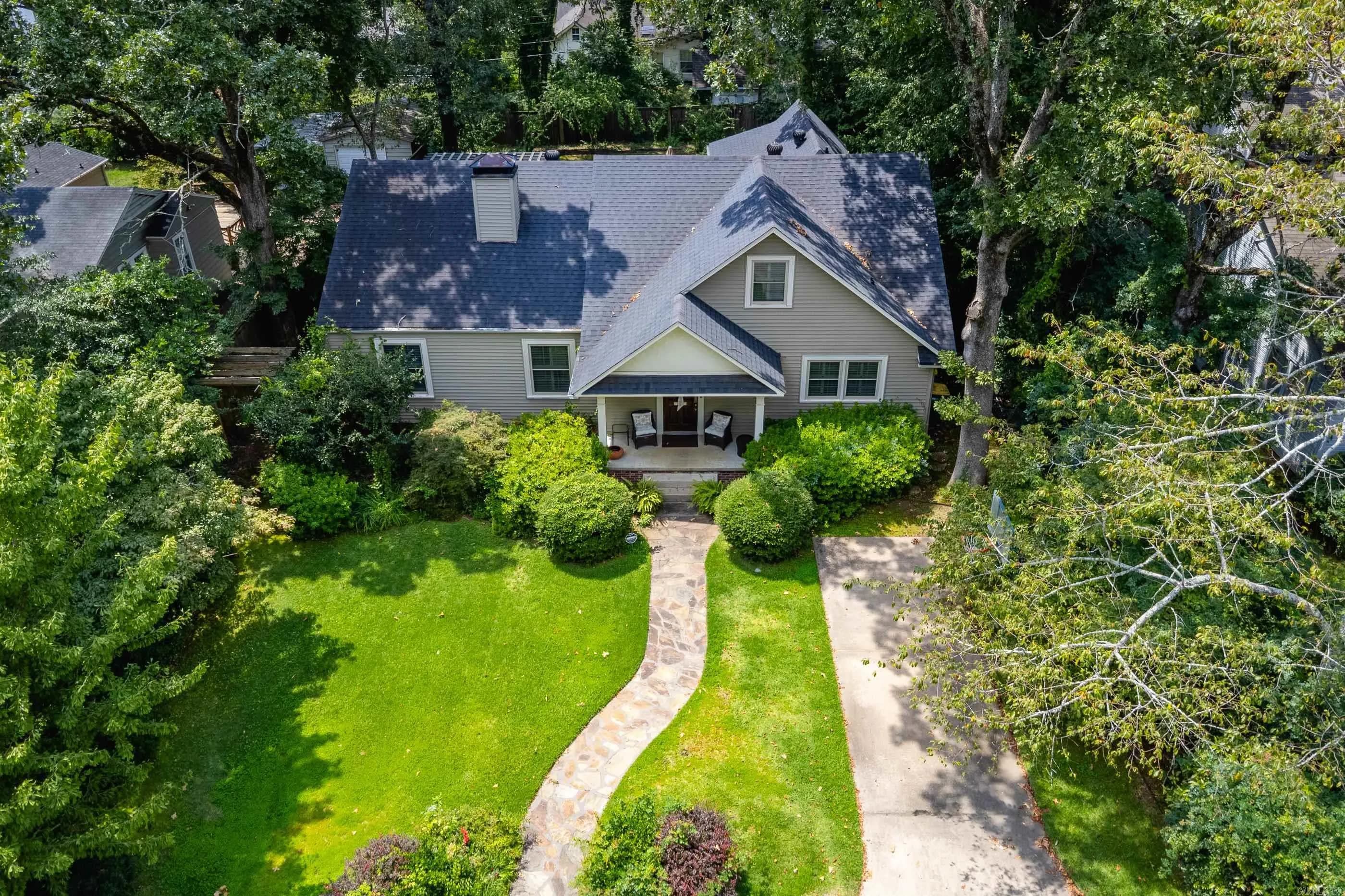 Property at 2616 N Grant - Image 2
