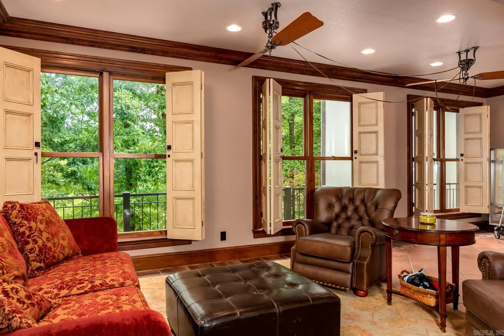 Property at 263  Lakeview - Image 30