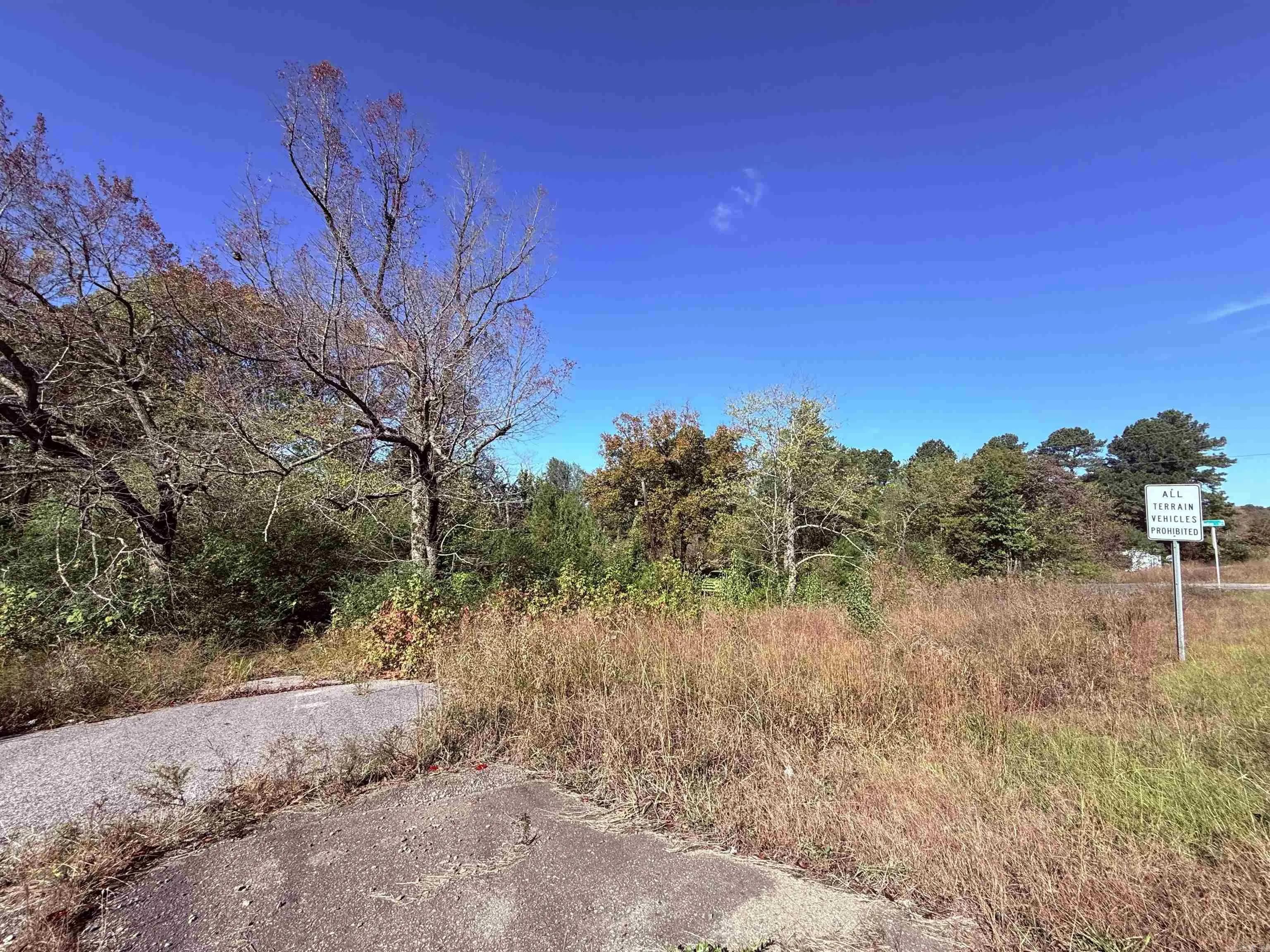 Property at 101  Indian trail - Image 18