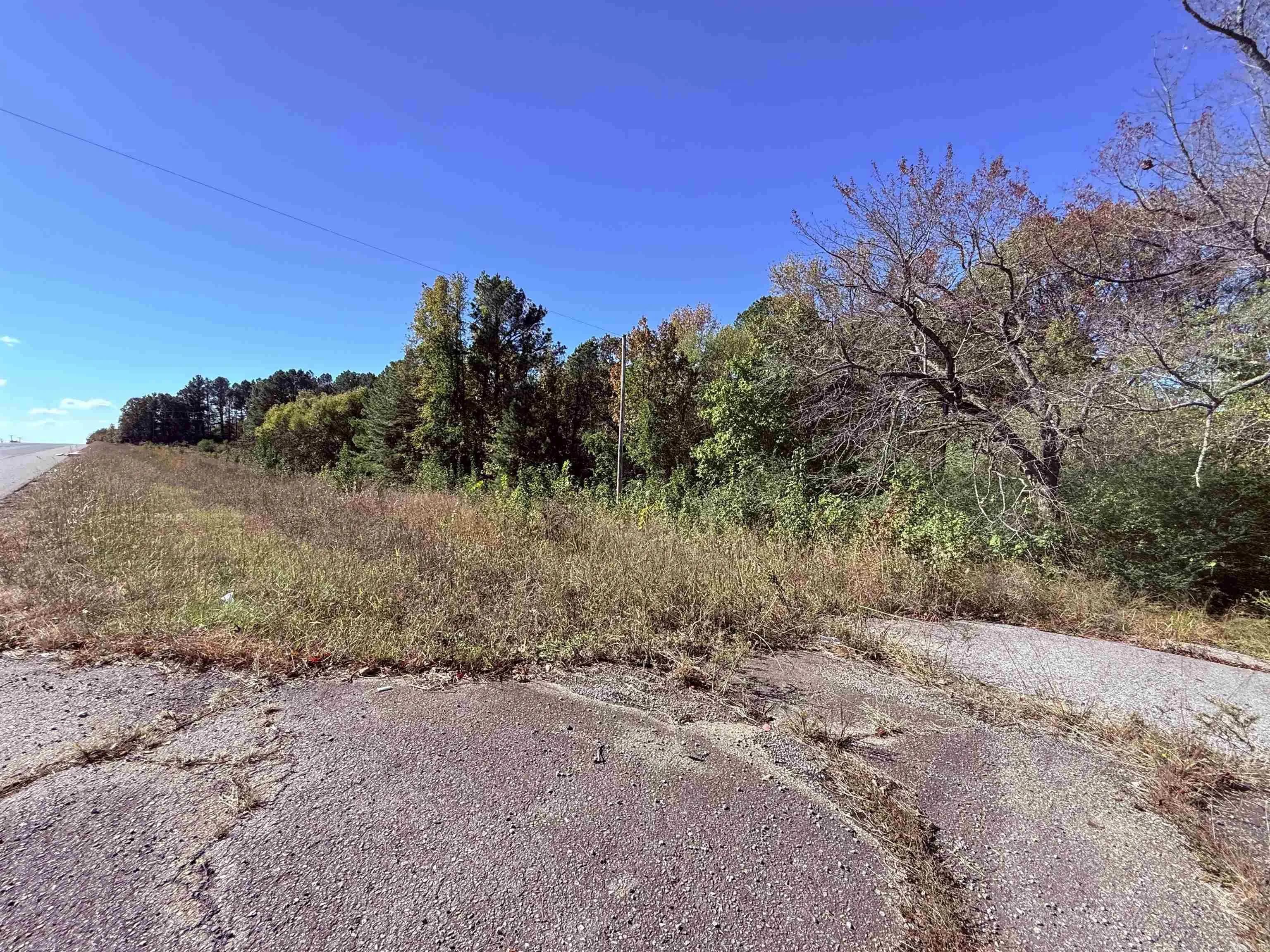 Property at 101  Indian trail - Image 17