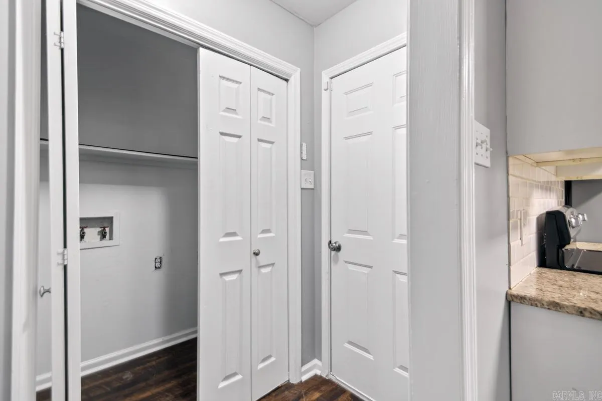 Property at 16  Carmen - Image 19