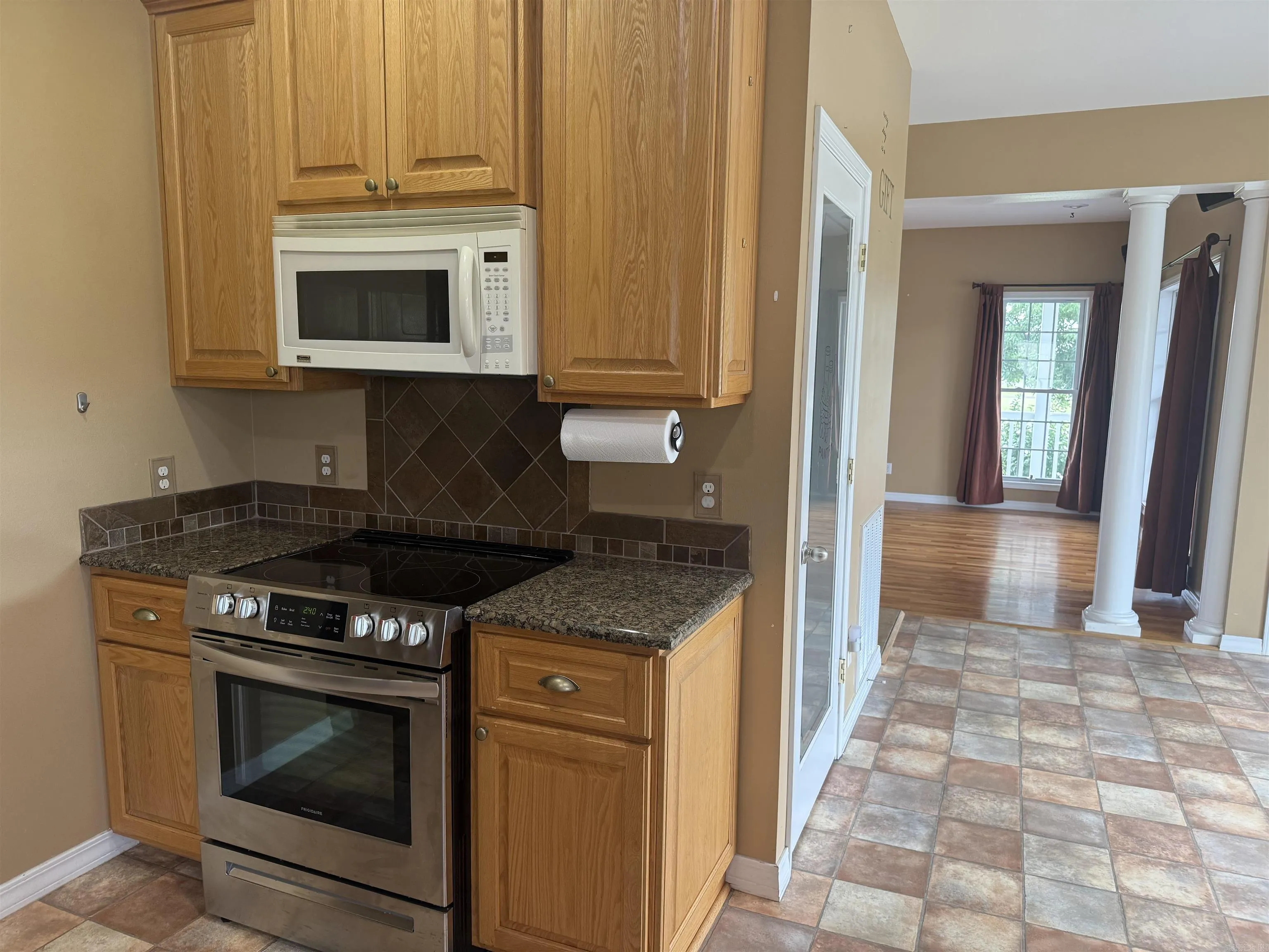 Property at 225  Stinson - Image 15