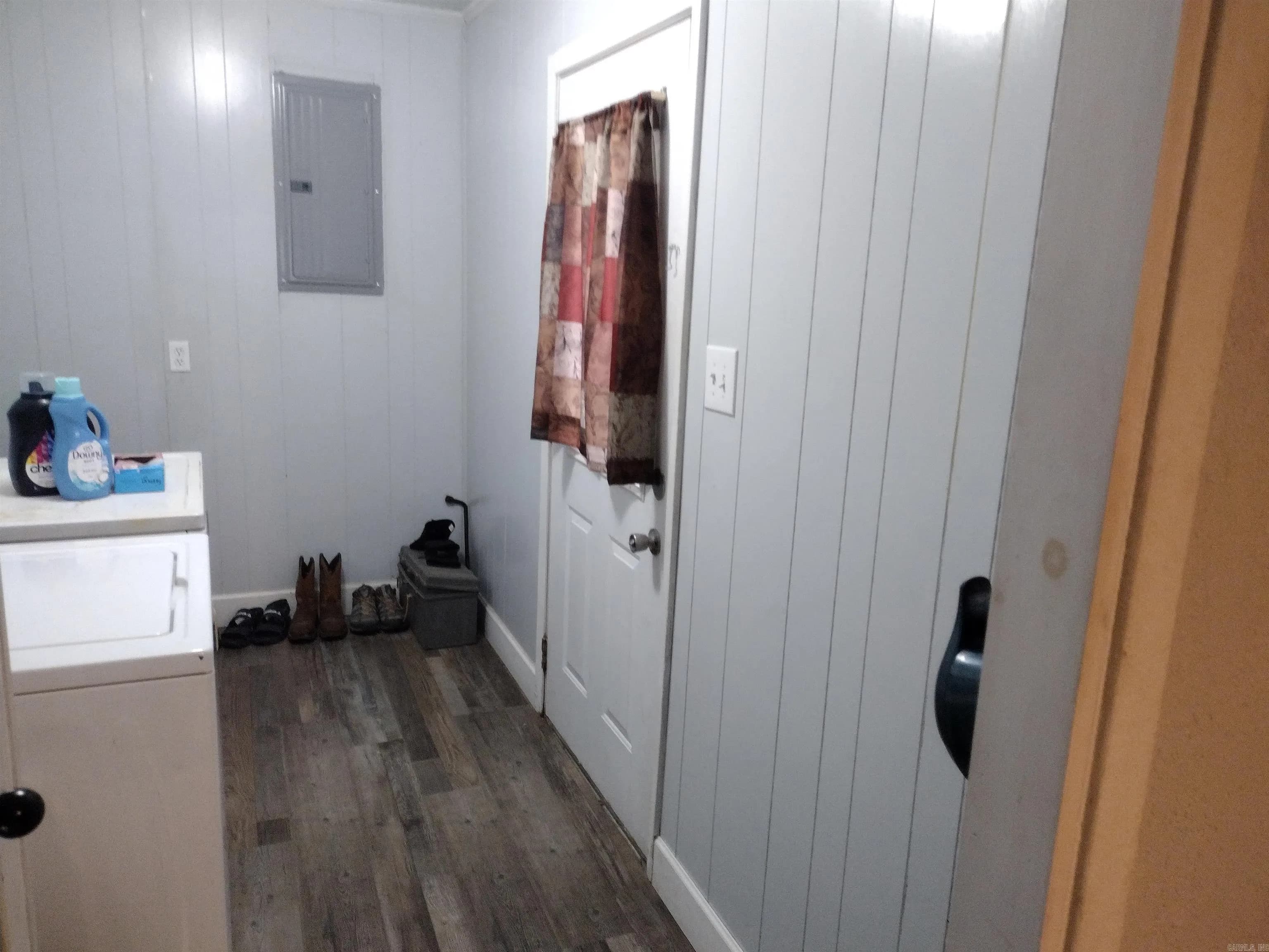 Property at 813  Sawmill rd - Image 19