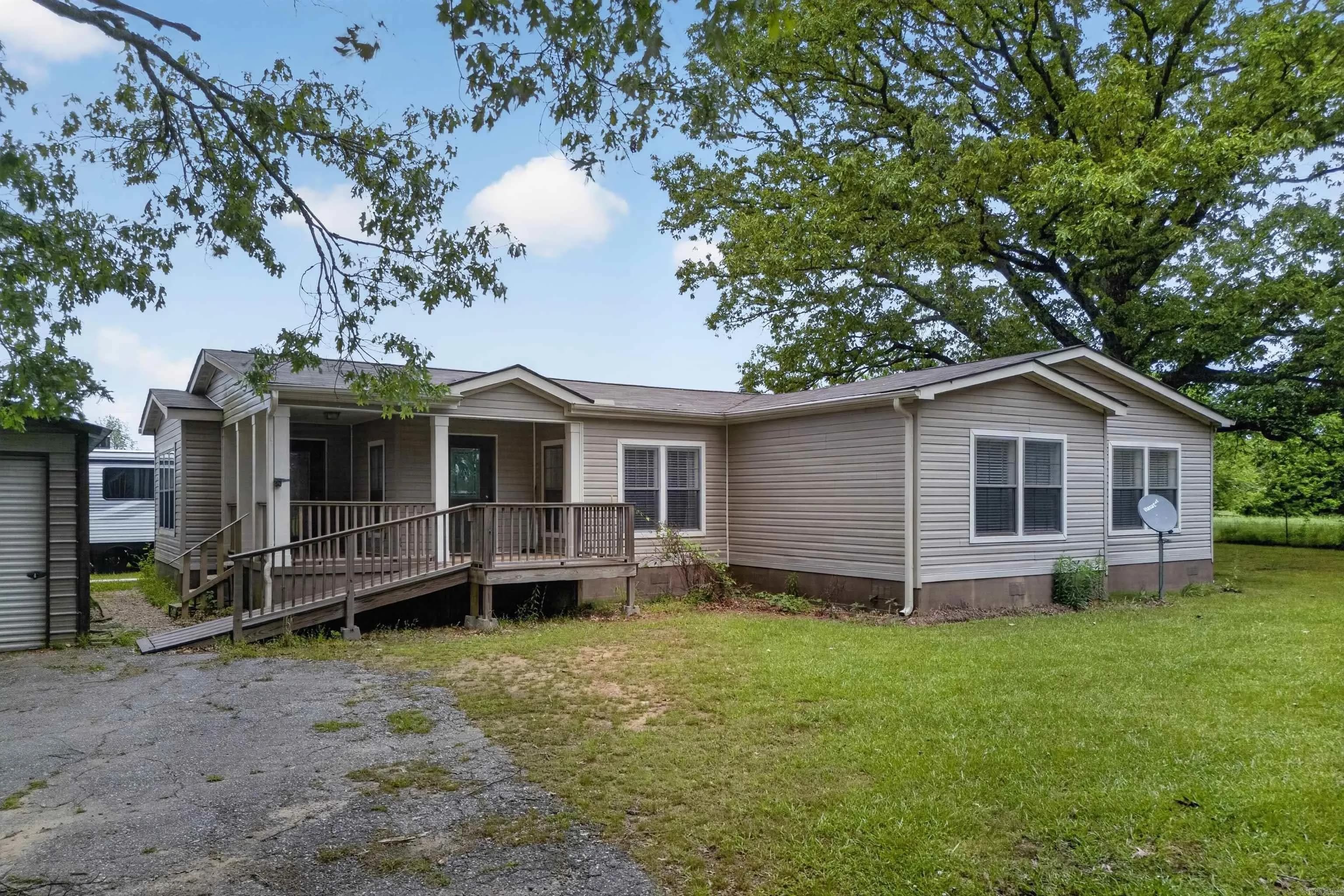 Property at 2660  Bateman - Image 40