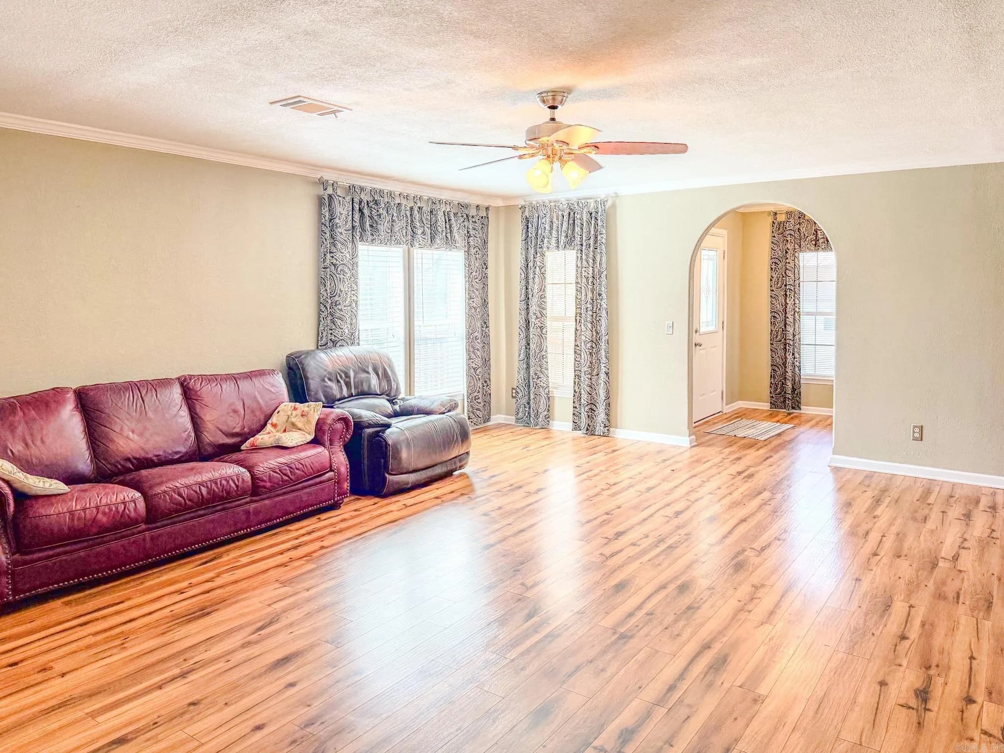 Property at 2660  Bateman - Image 13