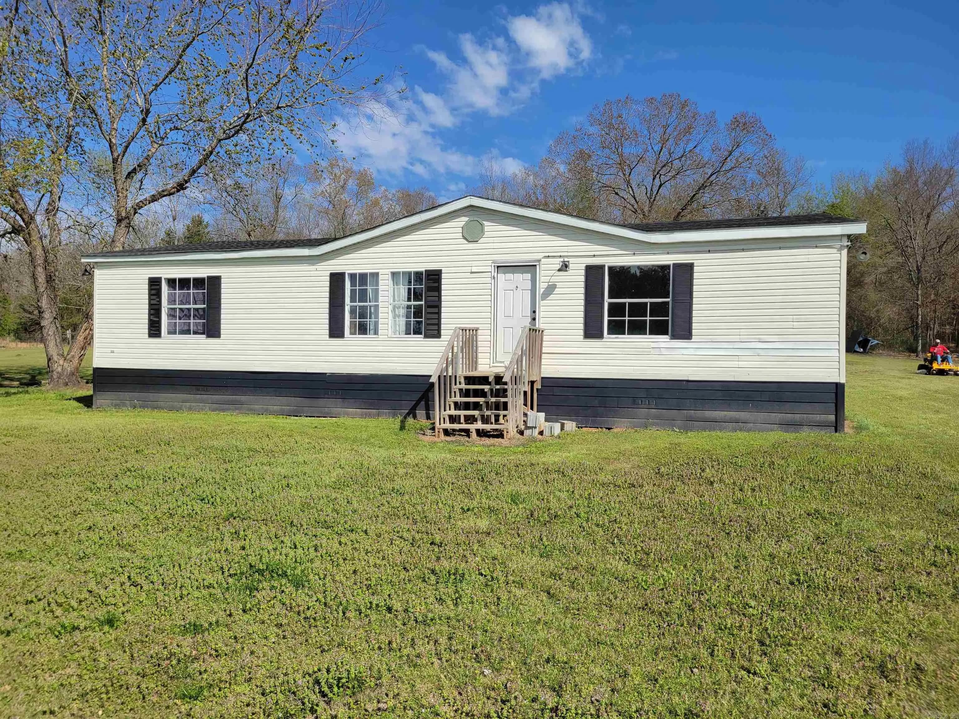 Property at 123  Deer valley dr. - Image 4