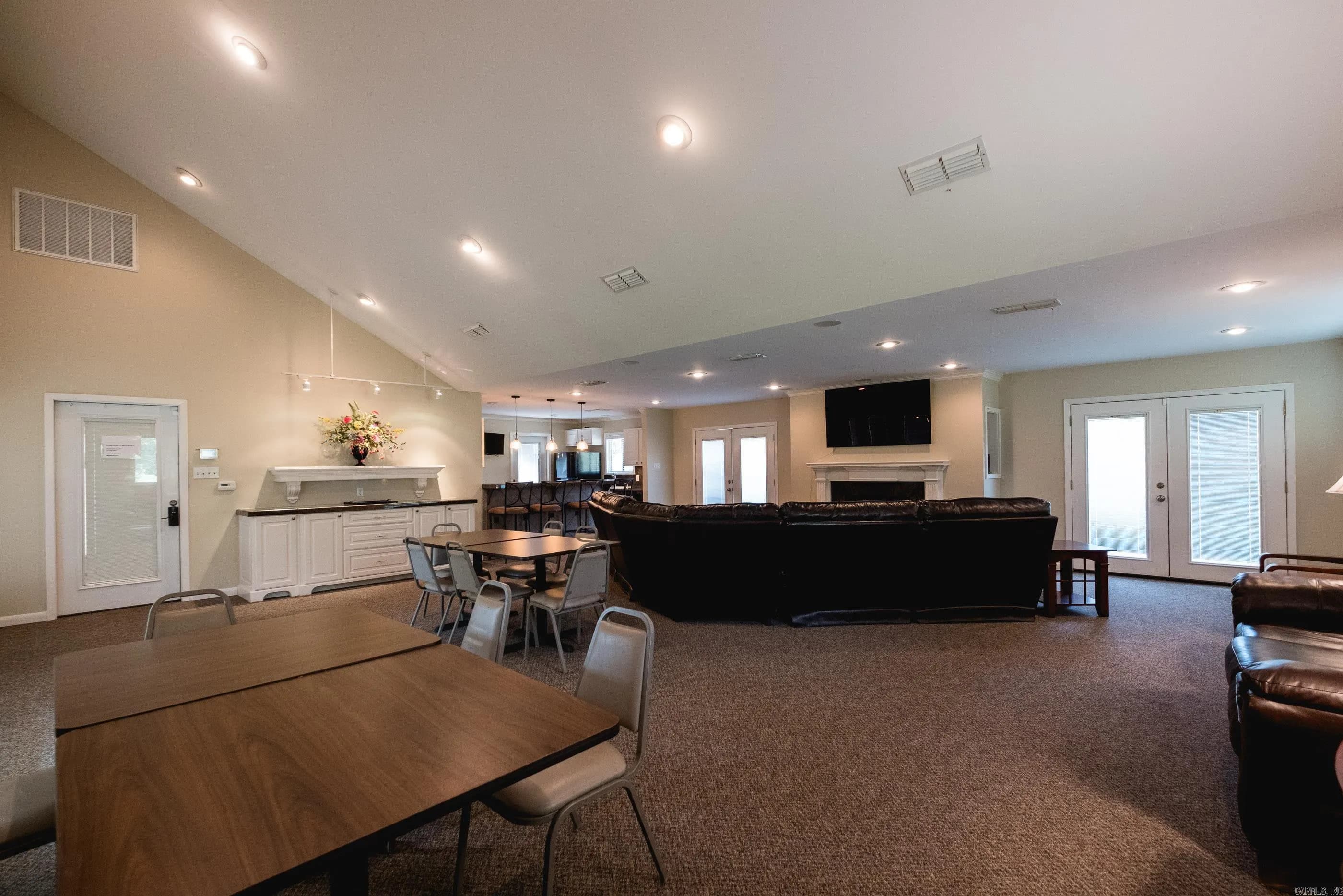 Property at 2520  Riverfront, 2 - Image 42