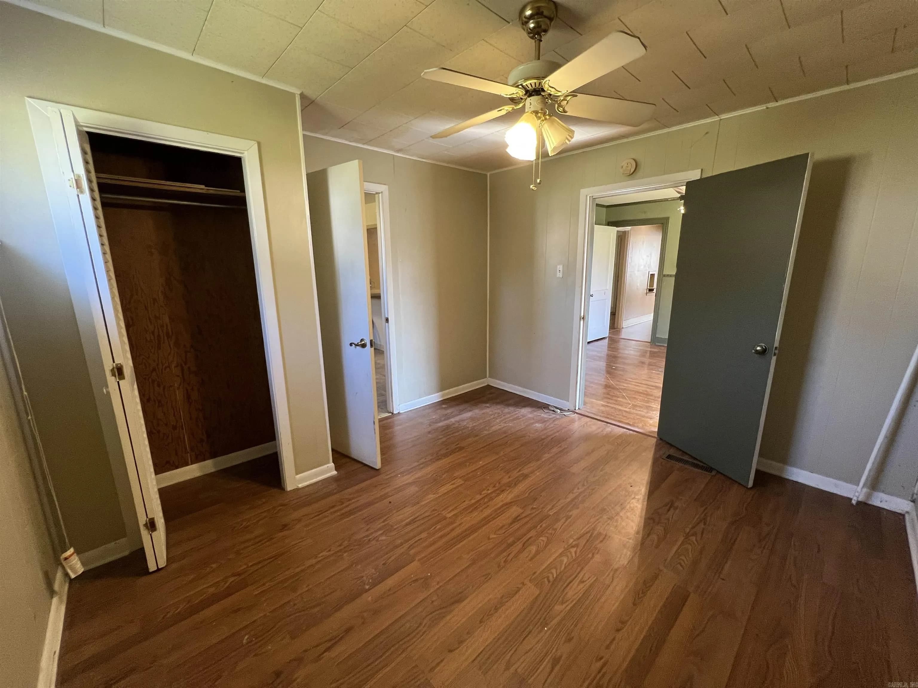 Property at 1408  Tulip ave - Image 24
