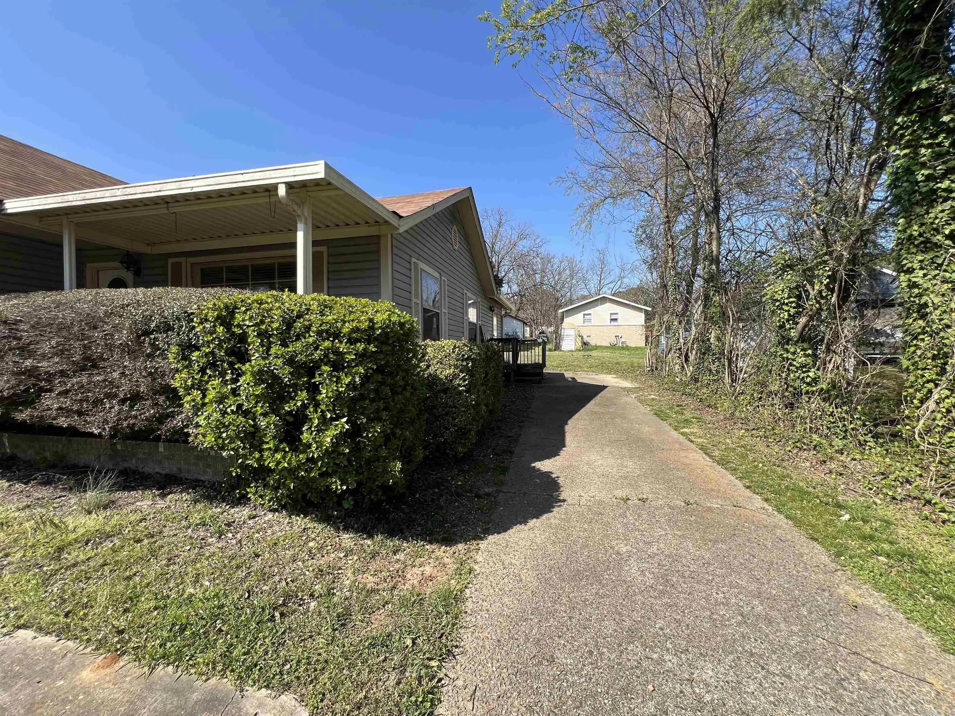 Property at 1408  Tulip ave - Image 3