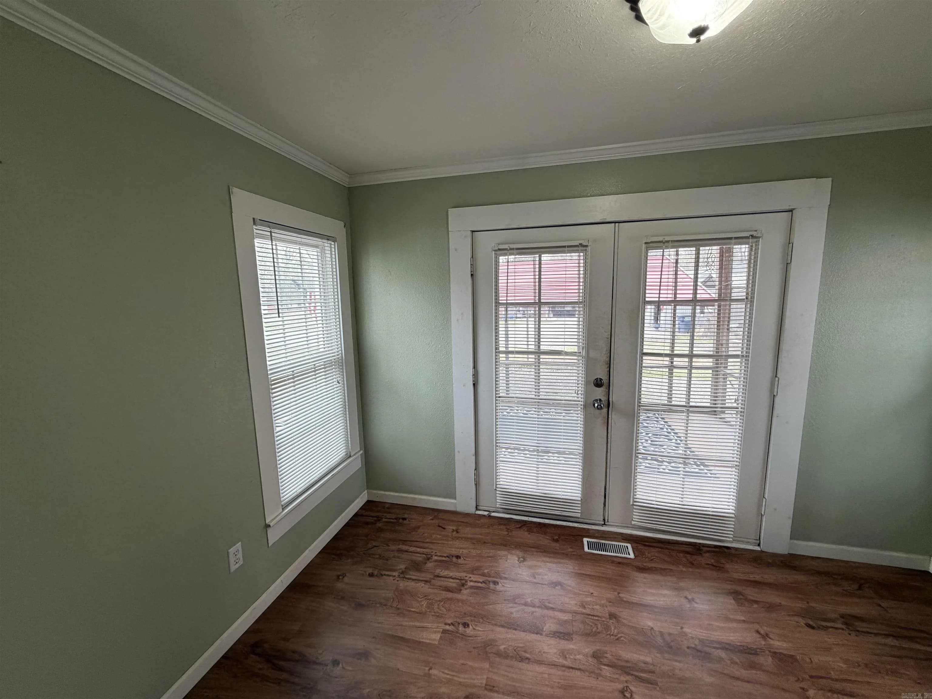 Property at 217 S 12th - Image 23