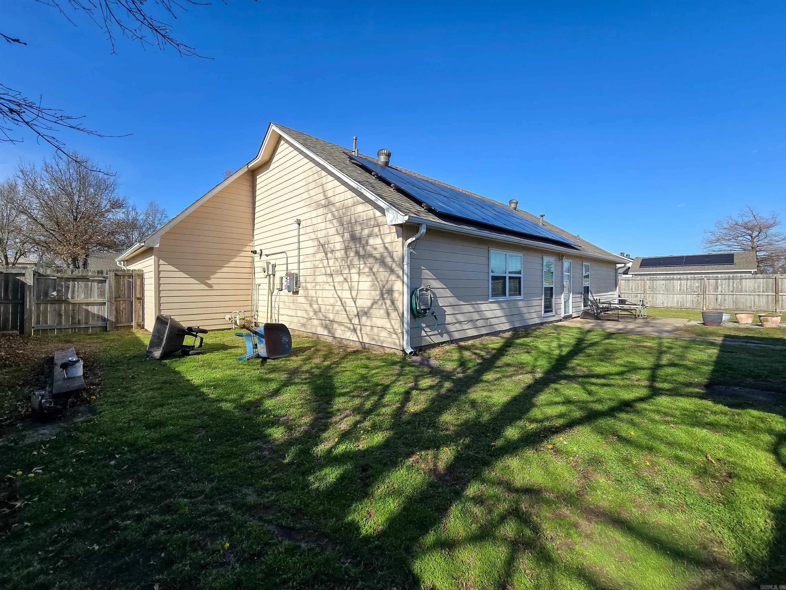 Property at 215  Cypress - Image 29