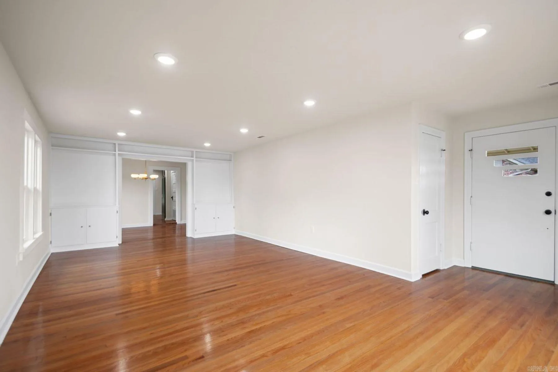 Property at 111 N 1st street - Image 8