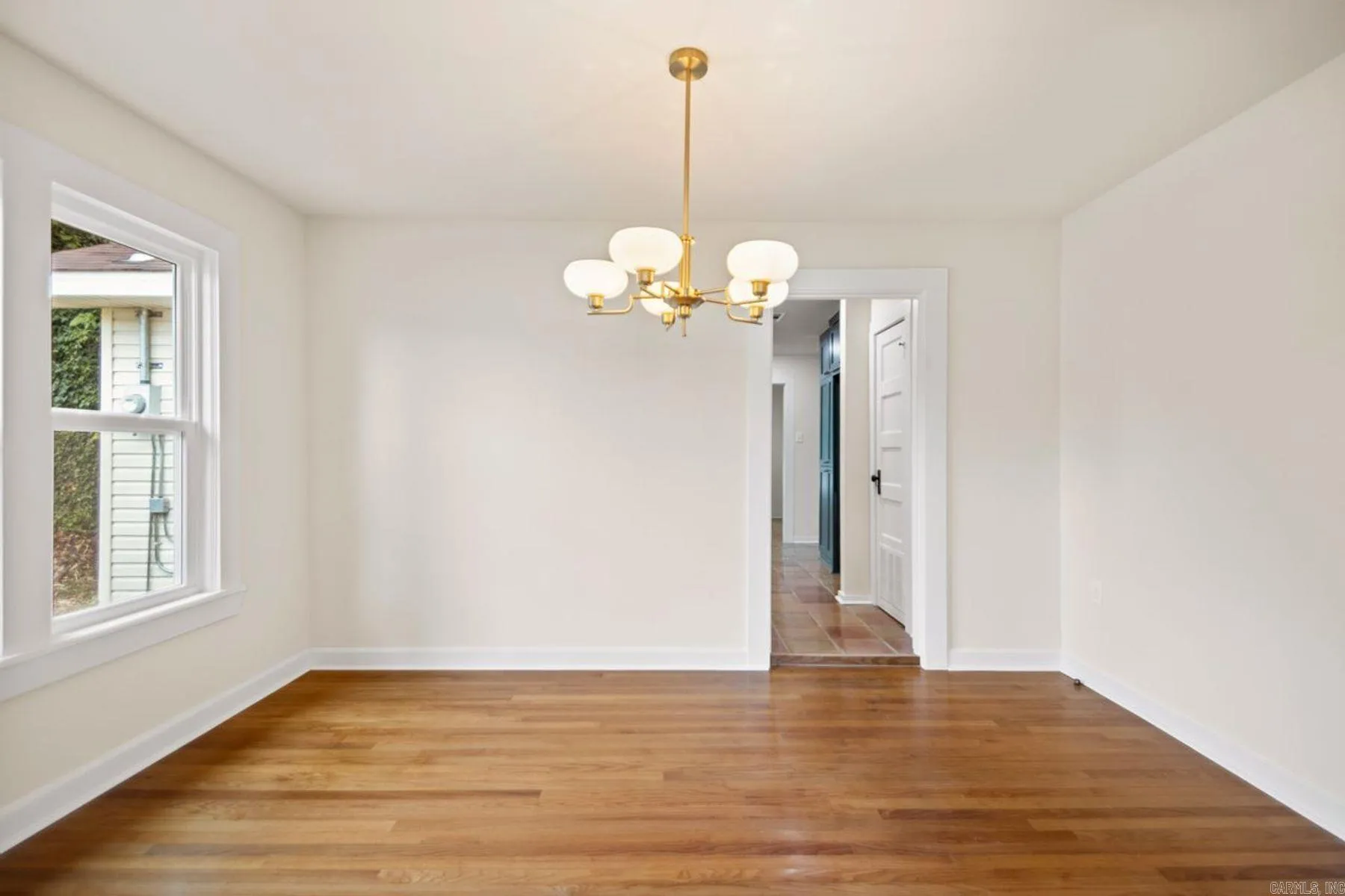 Property at 111 N 1st street - Image 5