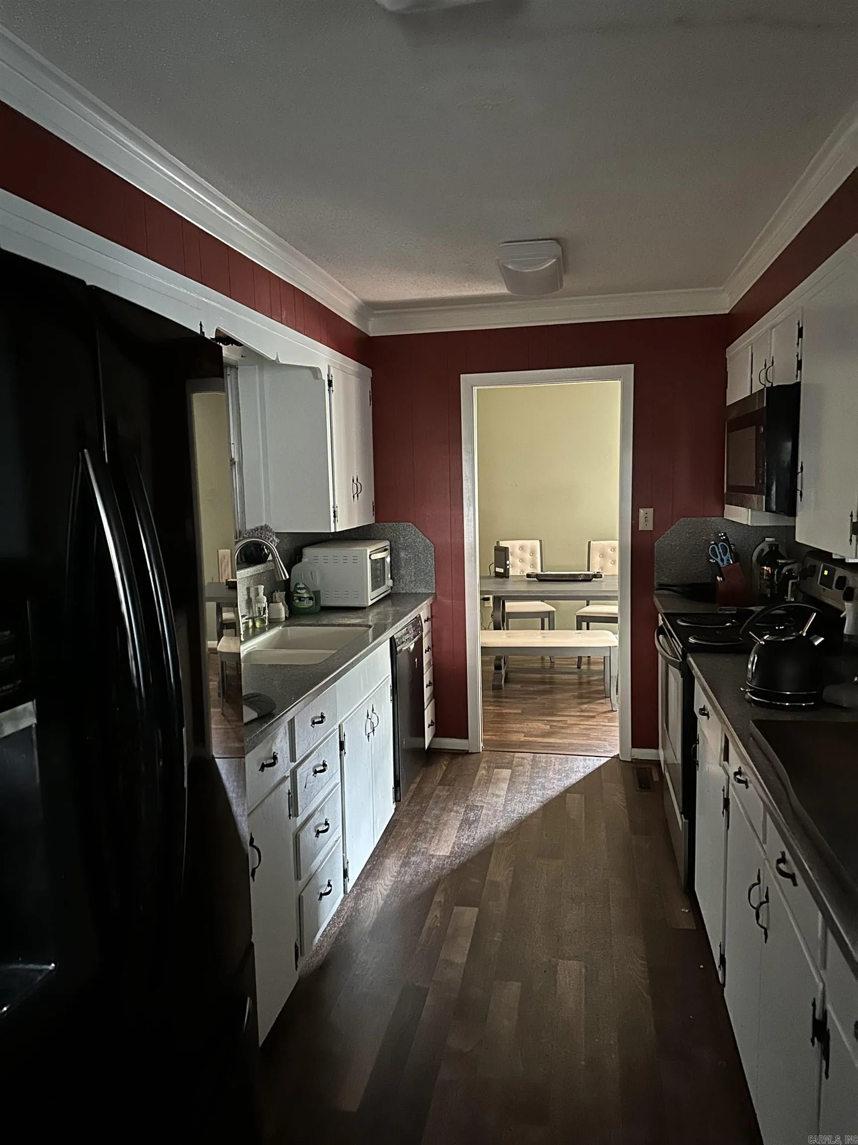 Property at 1616 W Oak st - Image 14