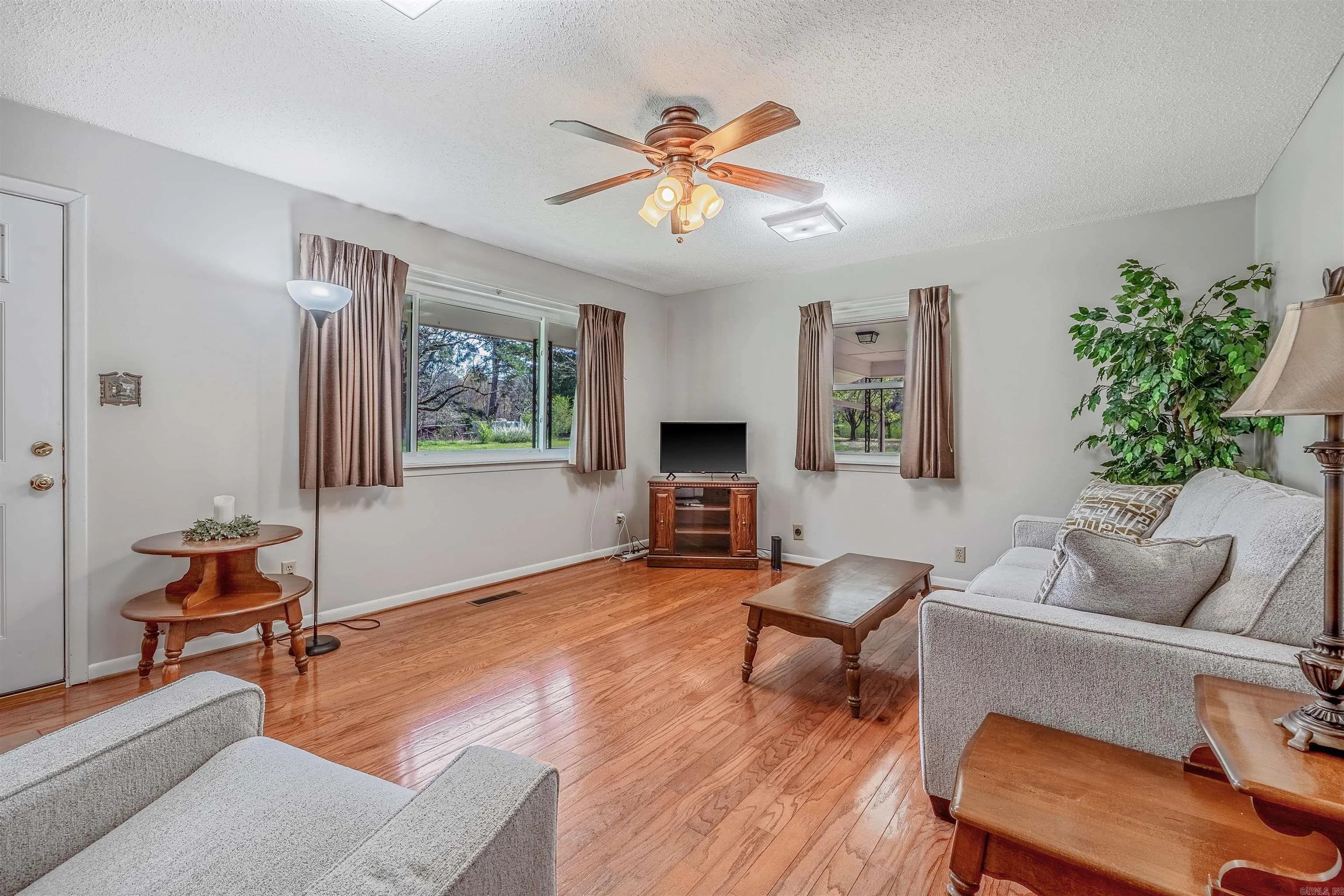Property at 11902  Chariot - Image 4