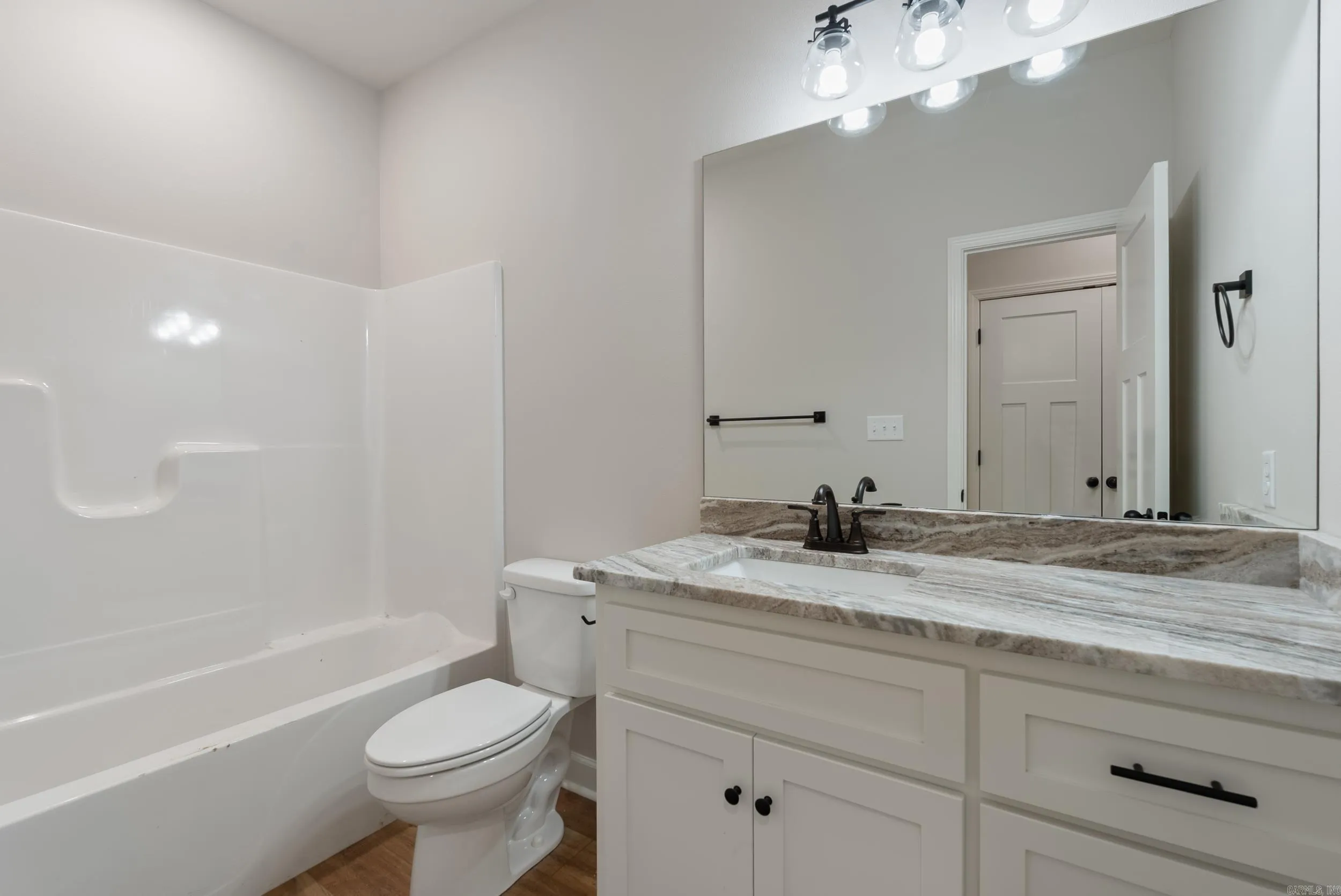 Property at 25  Mountain grove road - Image 26