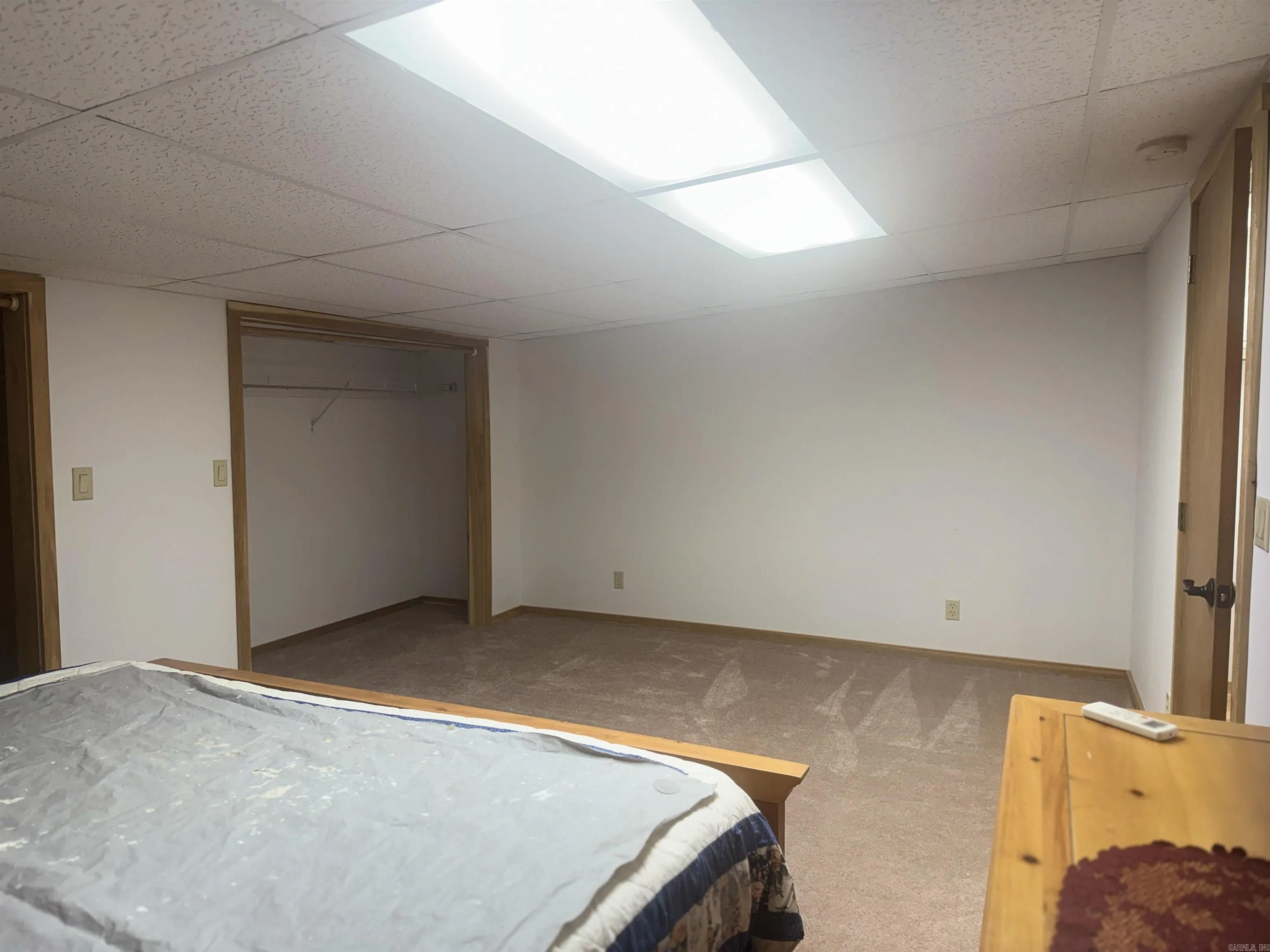 Property at 86  Center - Image 36