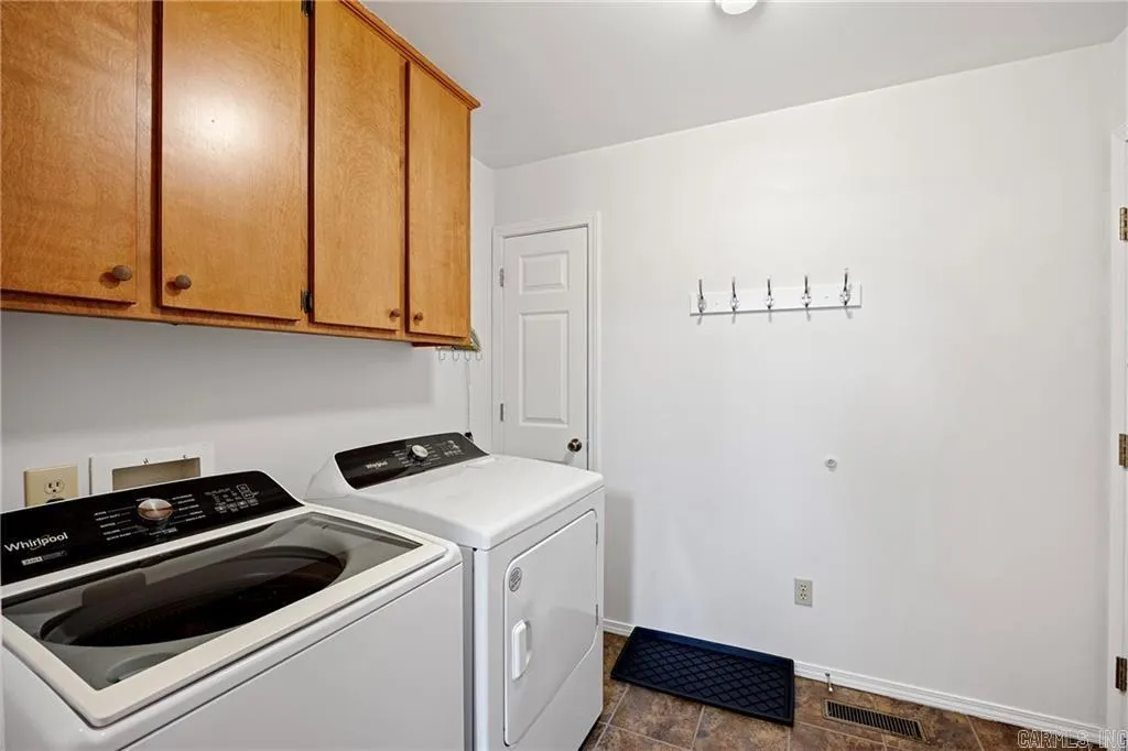 Property at 400  Owen wait - Image 16