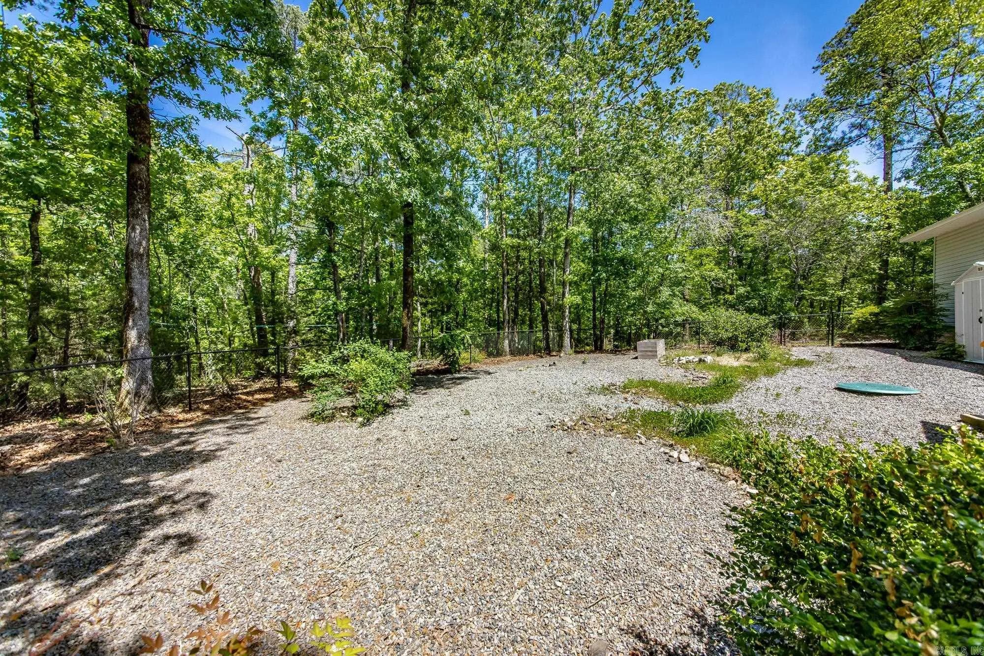 Property at 4  Miranda - Image 13