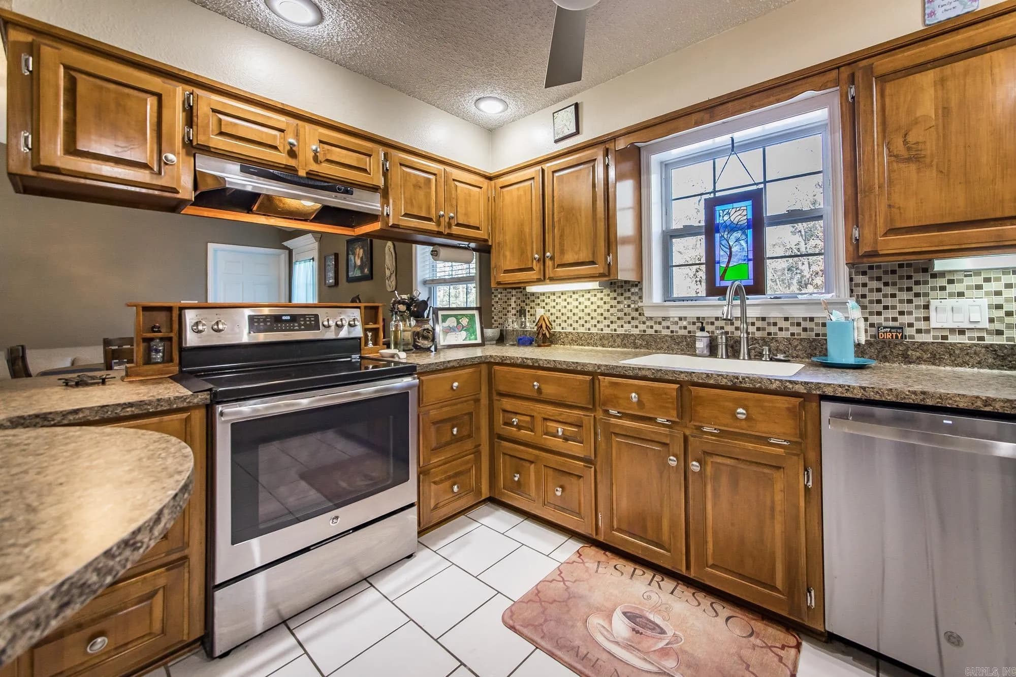 Property at 4  Miranda - Image 27