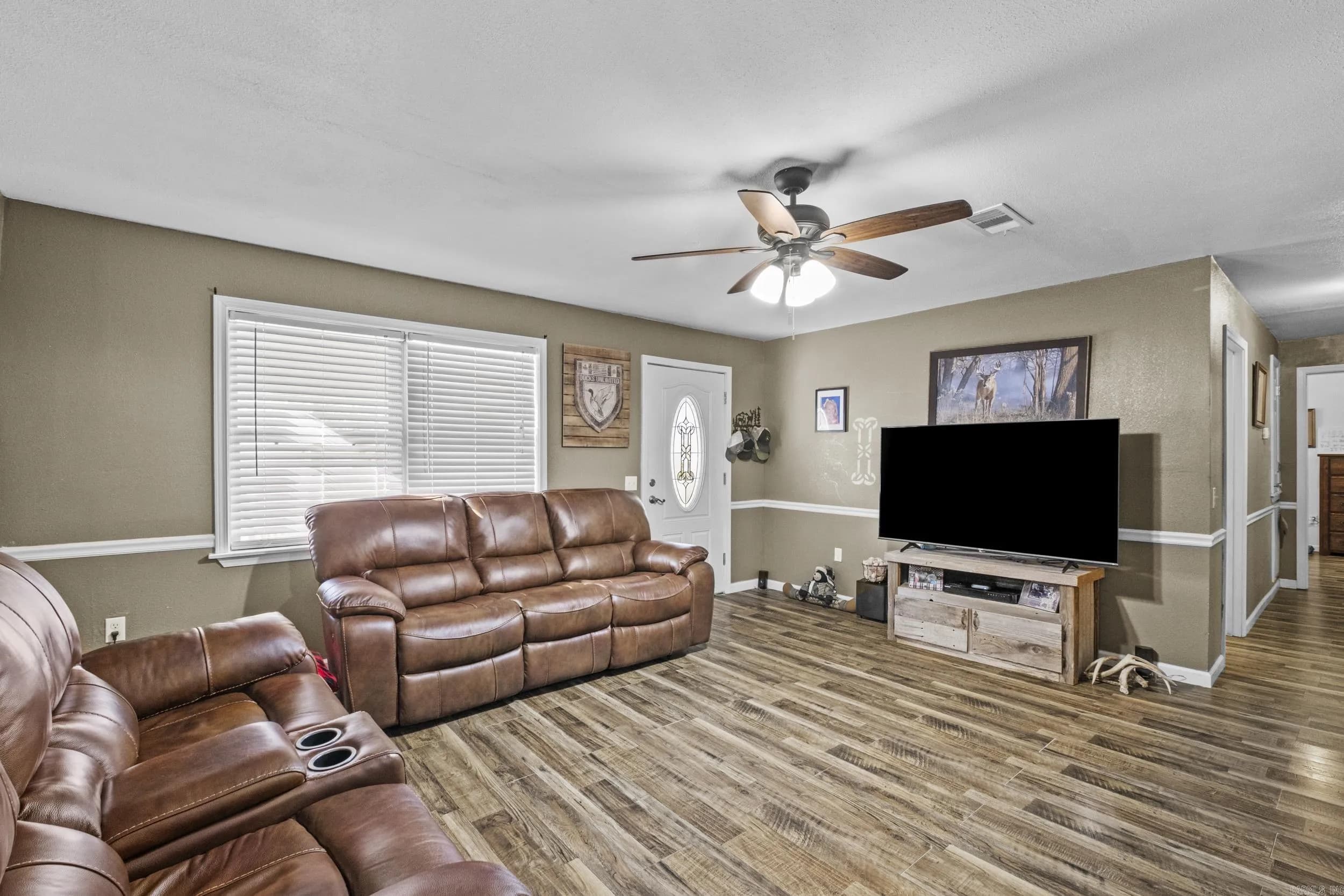 Property at 1105  Woodruff - Image 17