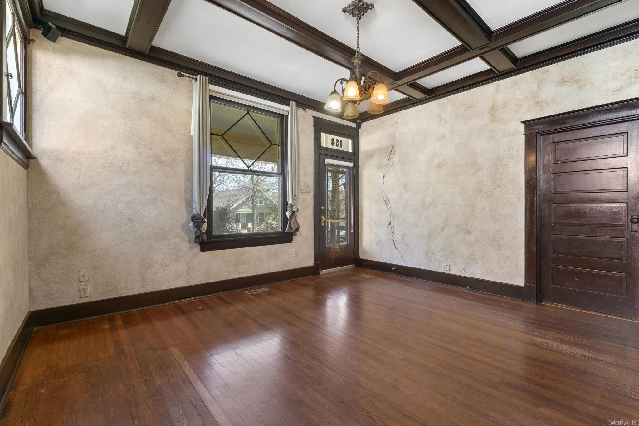 Property at 138  Booker - Image 9