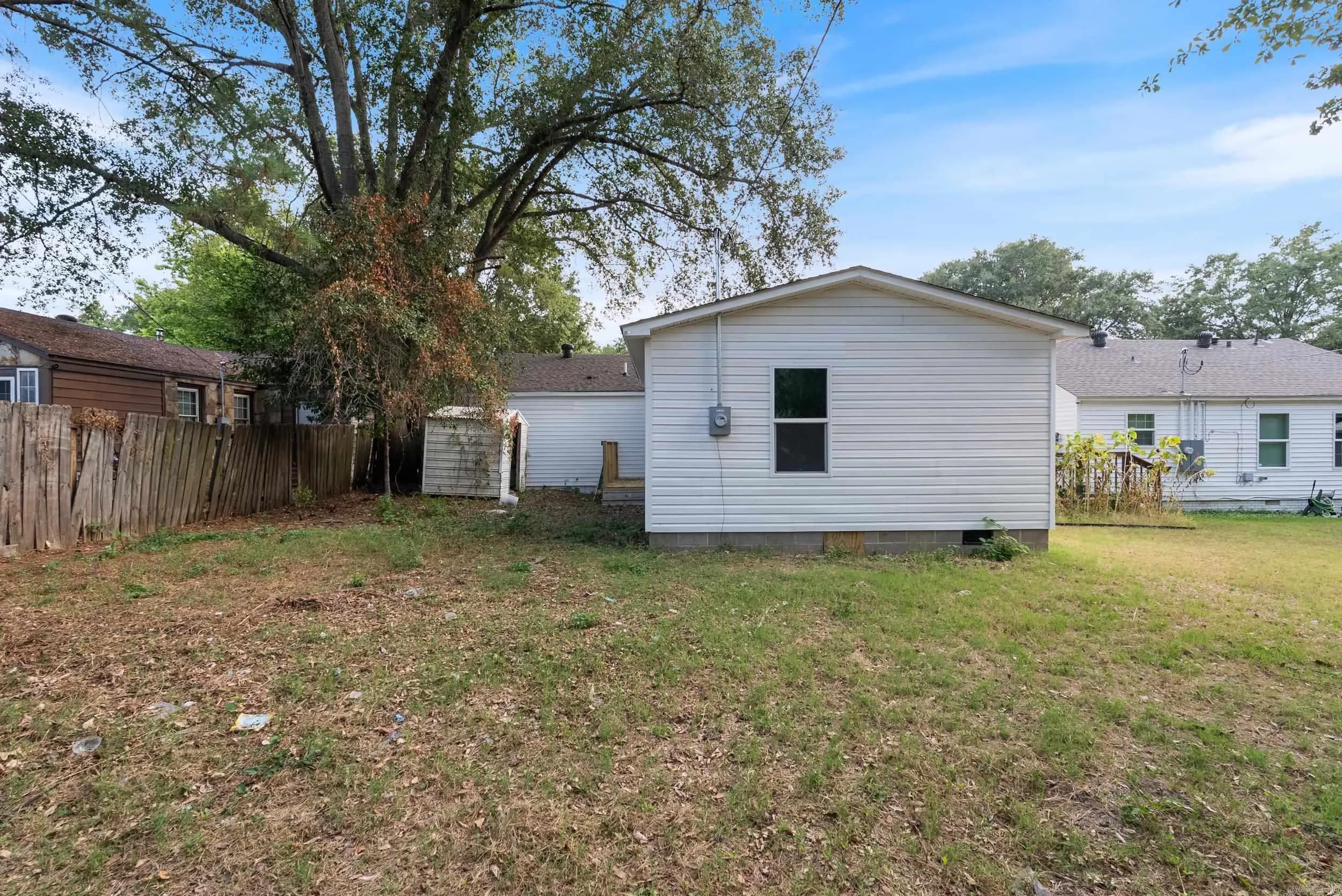 Property at 721  Mclain - Image 41