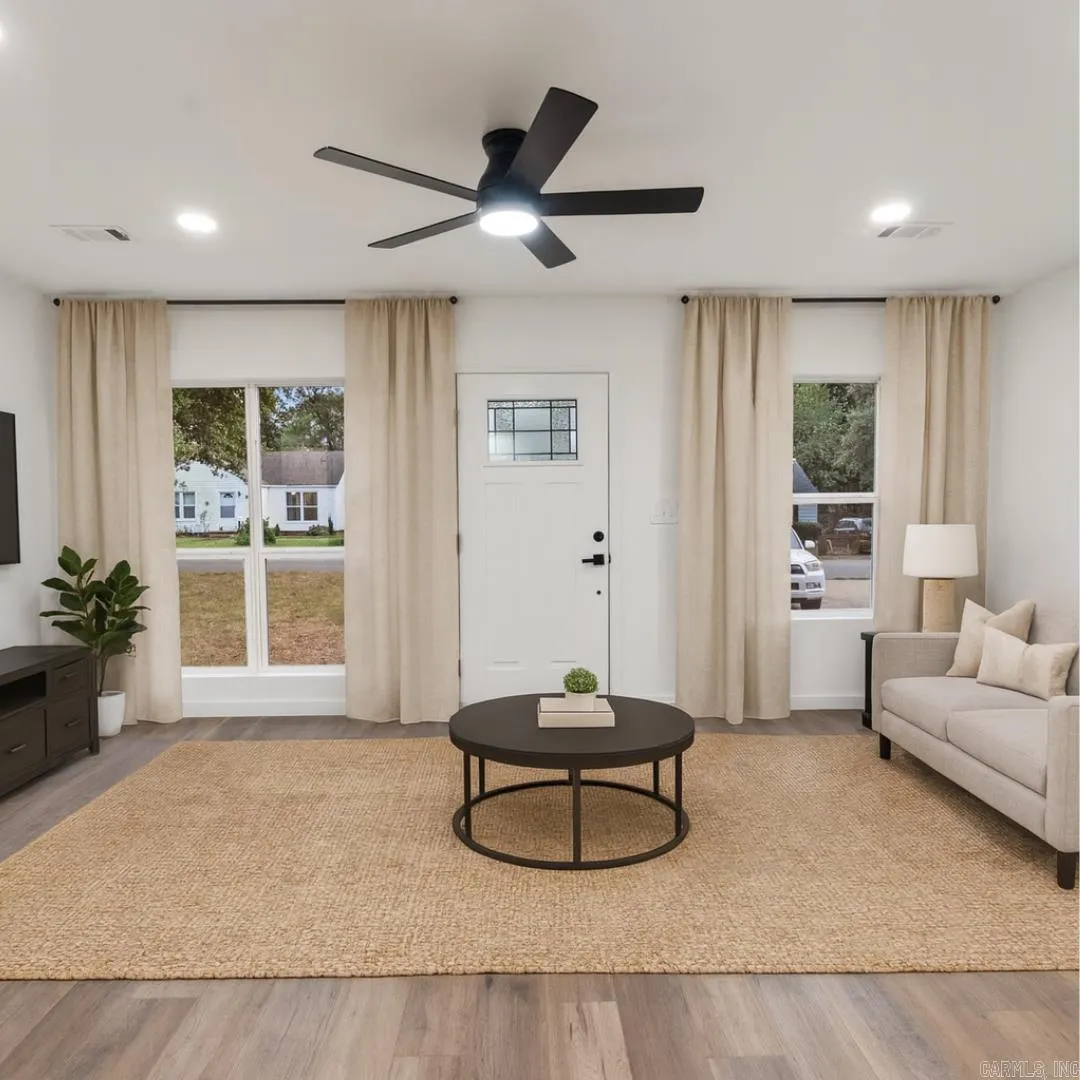 Property at 721  Mclain - Image 2