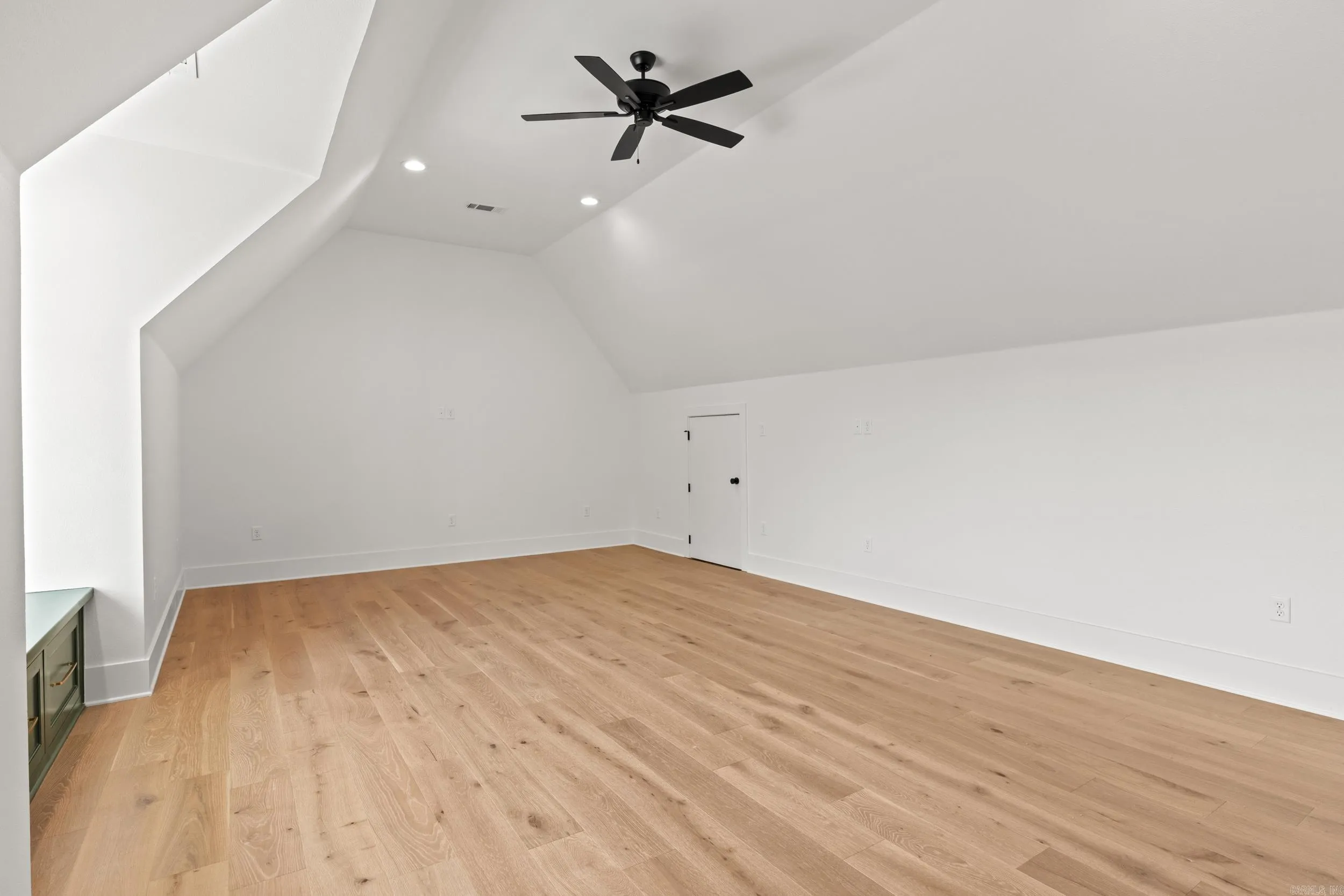 Property at 1600  Dolphin - Image 26