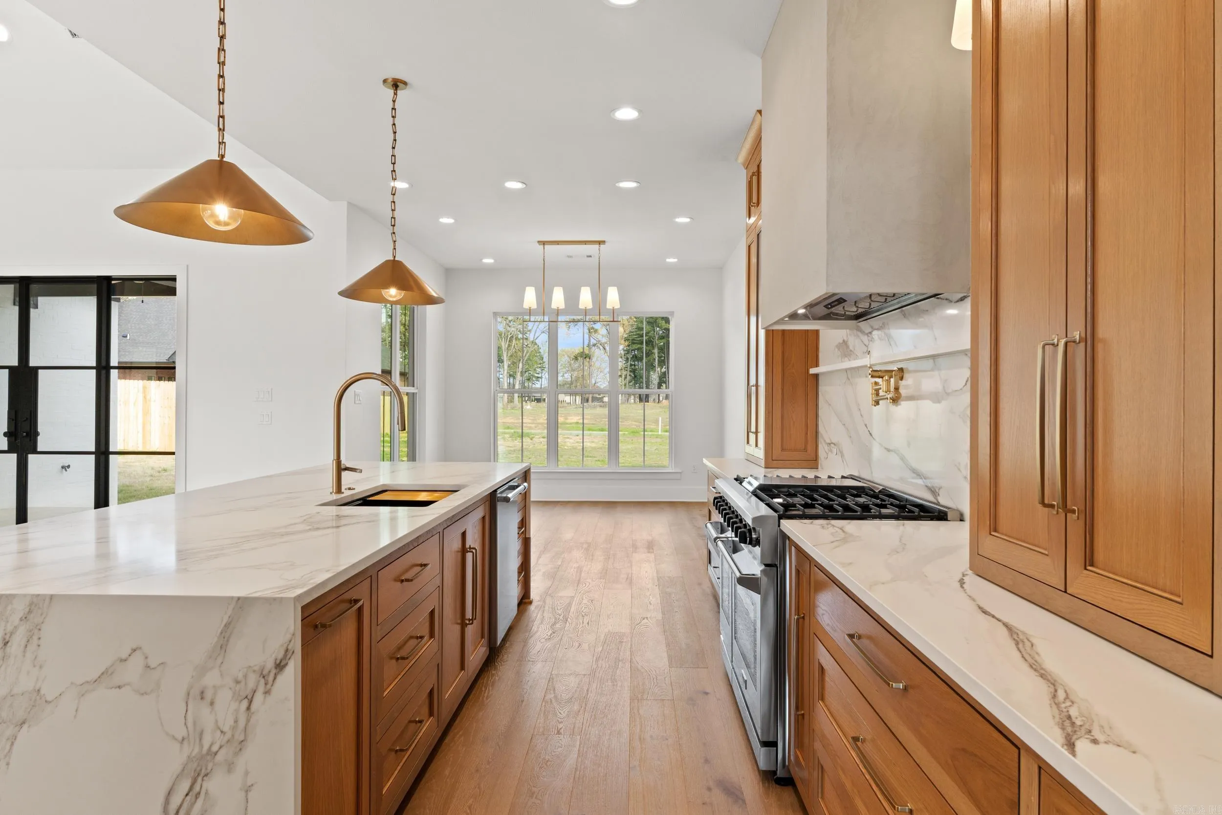 Property at 1600  Dolphin - Image 6