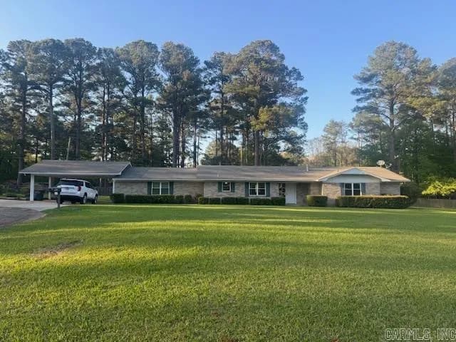 Property at 102  Meadowview - Image 1