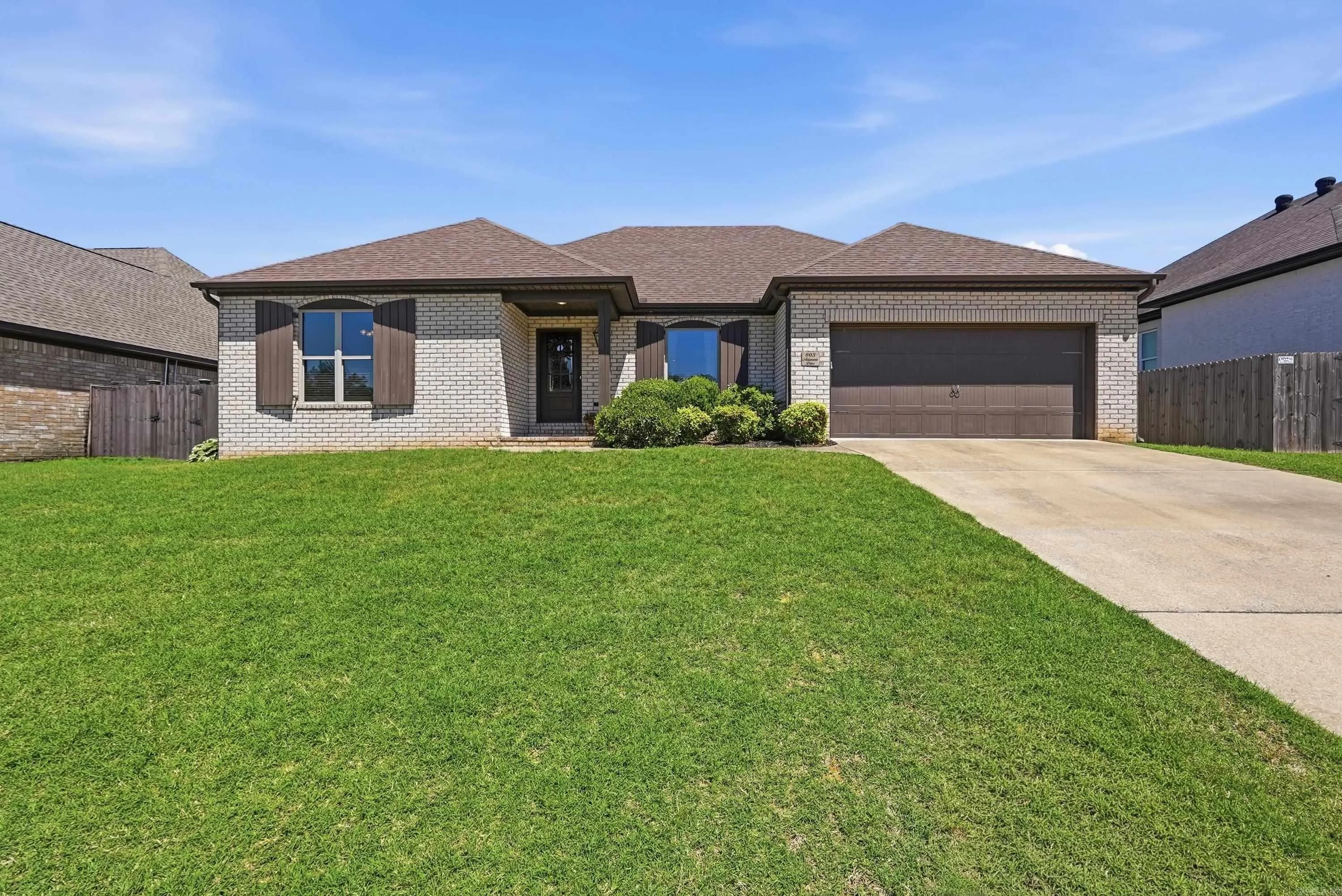 Property at 803  Adamson dr - Image 41