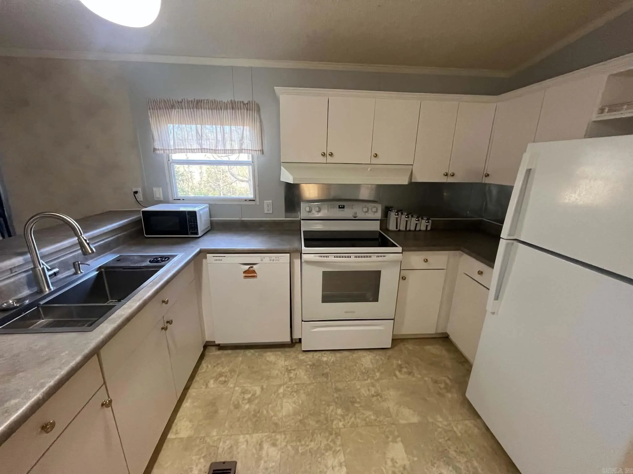 Property at 426  Polk road 117 - Image 5