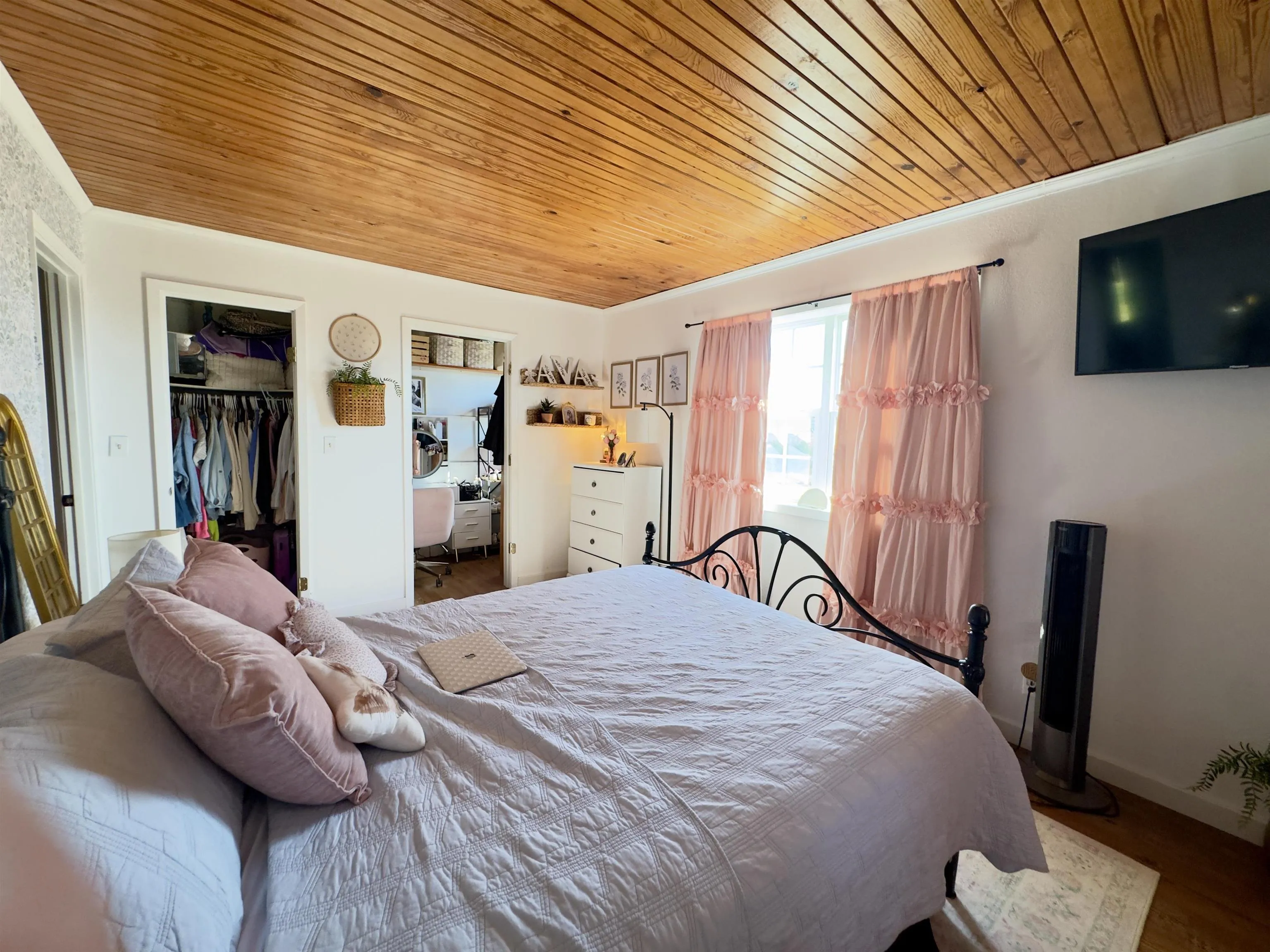 Property at 395  Lee - Image 26