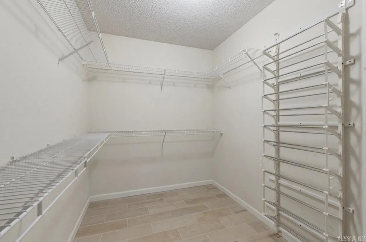 Property at 20  Charca way - Image 15