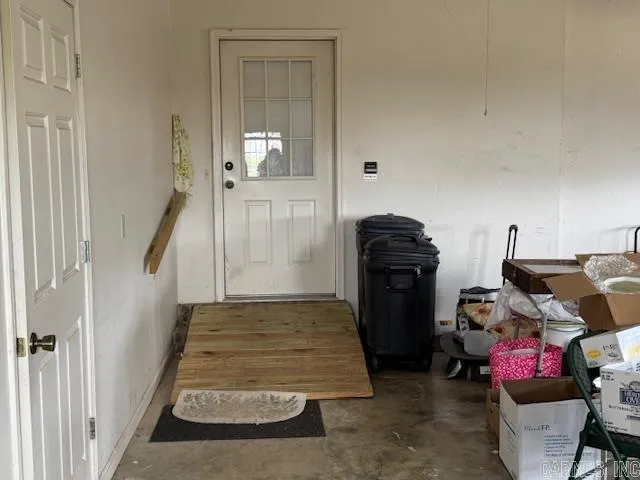 Property at 90  Frontier - Image 28