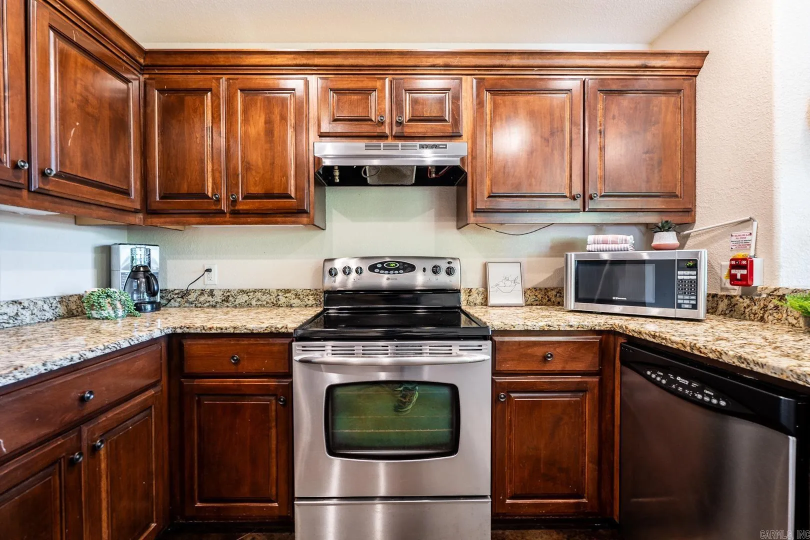Property at West lake - Image 20