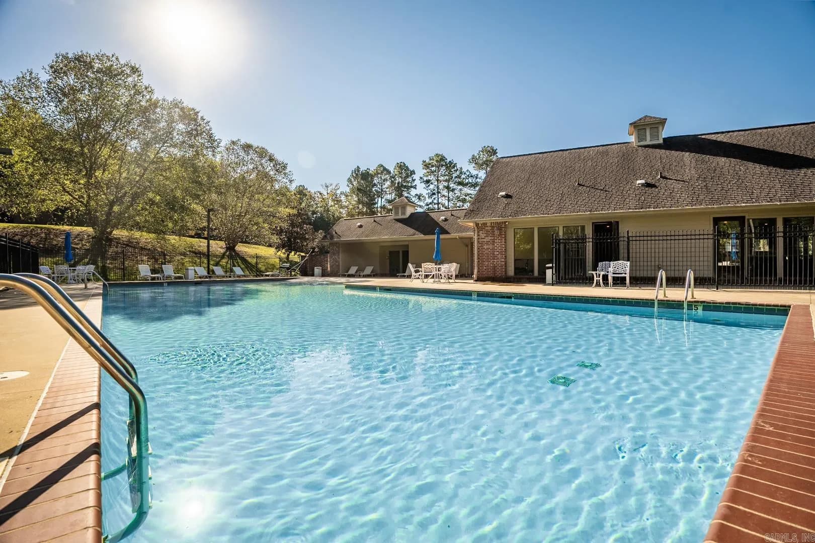 Property at West lake - Image 37